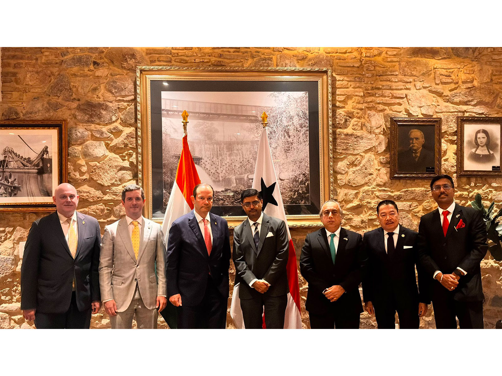 Indian Ambassador Dr. Sumit Seth holds farewell meeting with Panama's Foreign Minister Javier Martínez-Acha Vásquez (Photo/X/@IndiainPanama)