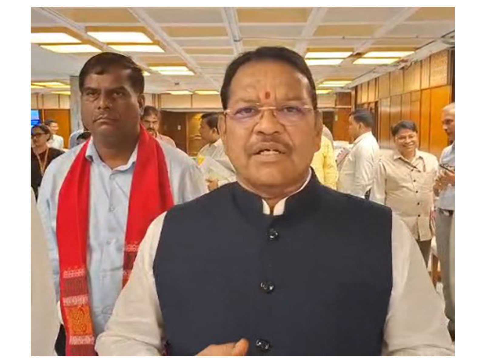 Chairperson of the Parliamentary Standing Committee on Energy, Shrirang Appa Chandu Barne (Photo/ANI) Chairperson of the Parliamentary Standing Committee on Energy, Shrirang Appa Chandu Barne (Photo/ANI)