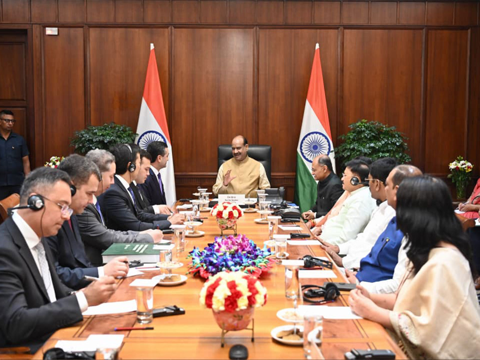 Lok Sabha Speaker Om Birla meets Uzbekistanโs Foreign Minister Bakhtiyor Saidov ย (Photo/ Lok Sabha Secretariat) Lok Sabha Speaker Om Birla meets Uzbekistanโs Foreign Minister Bakhtiyor Saidov ย (Photo/ Lok Sabha Secretariat)