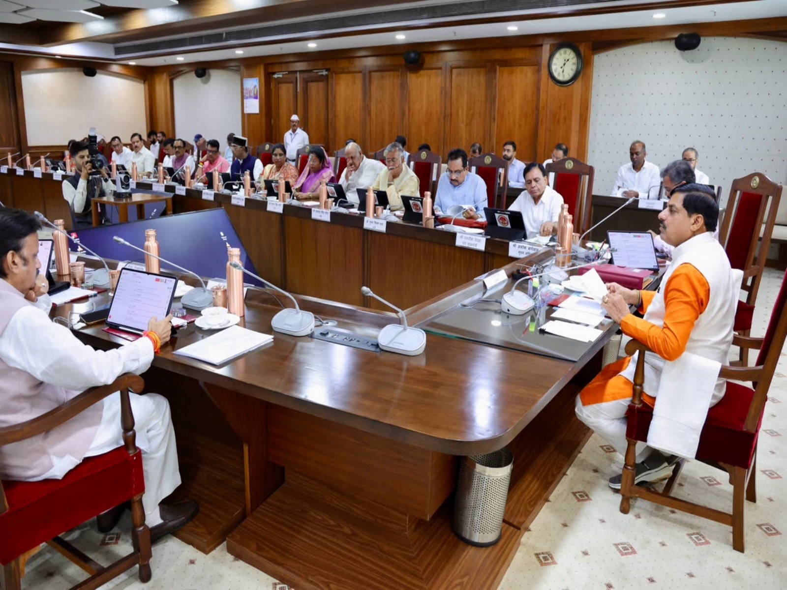 MP CM Mohan Yadav is chairing the cabinet meeting (Photo/DPR)