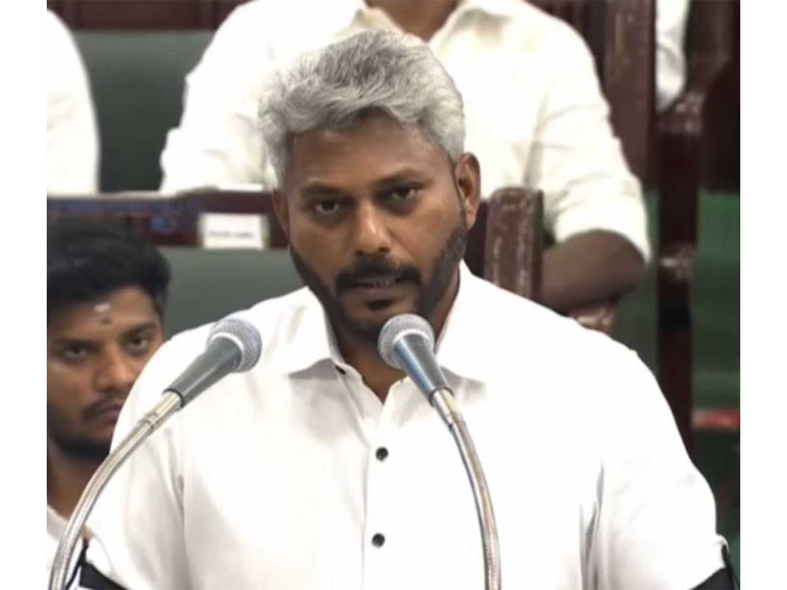 Tamil Nadu Finance Minister Maire Wilson presents state budget (Photo/ANI) Tamil Nadu Finance Minister Maire Wilson presents state budget (Photo/ANI)