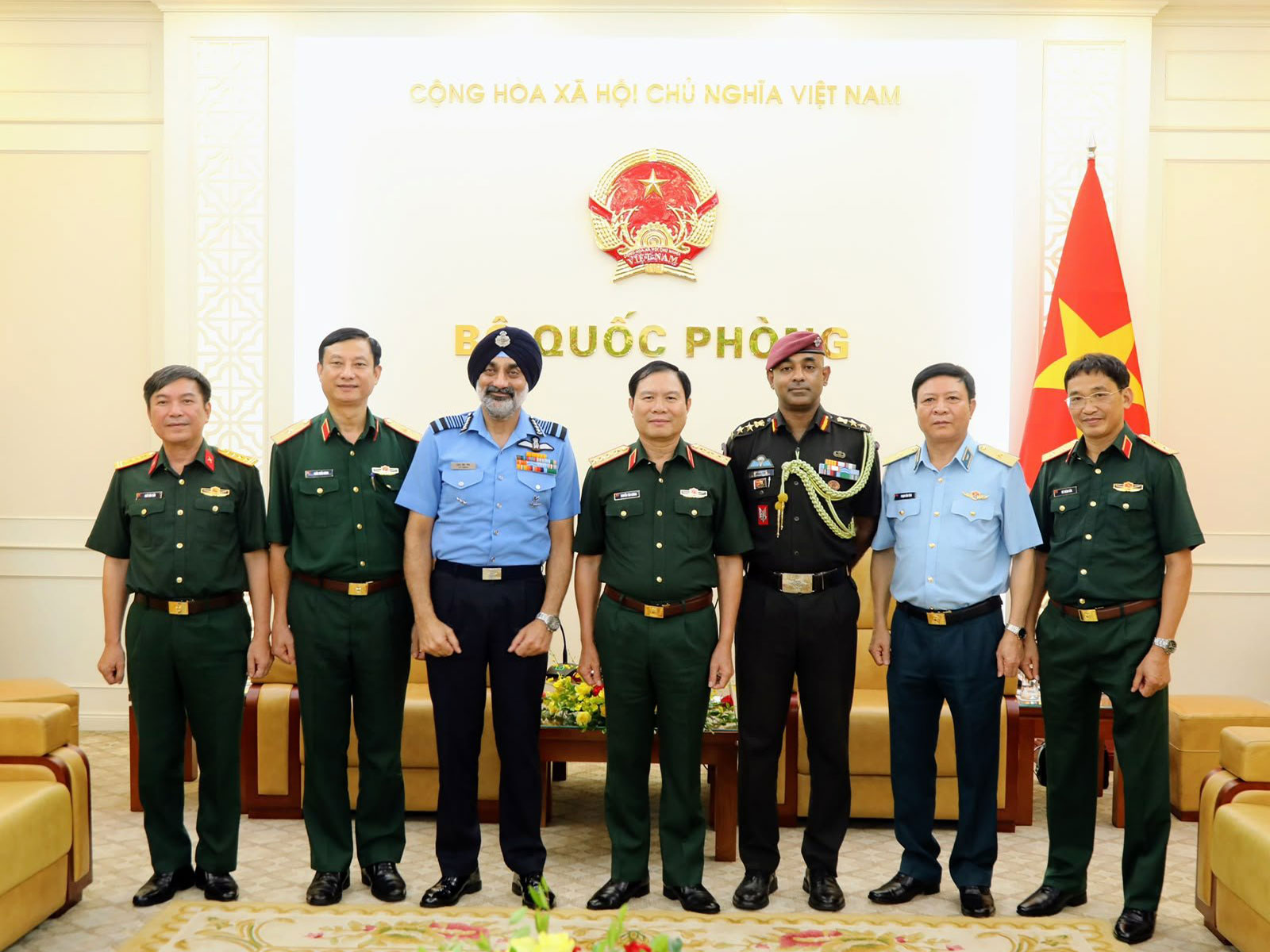 Indian Air Force Chief Air Chief Marshal AP Singh with Chief of General Staff of Vietnam People’s Army and Deputy Defence Minister Nguyễn Tân Cương (Photo/X/@AmbHanoi) Indian Air Force Chief Air Chief Marshal AP Singh with Chief of General Staff of Vietnam People’s Army and Deputy Defence Minister Nguyễn Tân Cương (Photo/X/@AmbHanoi)