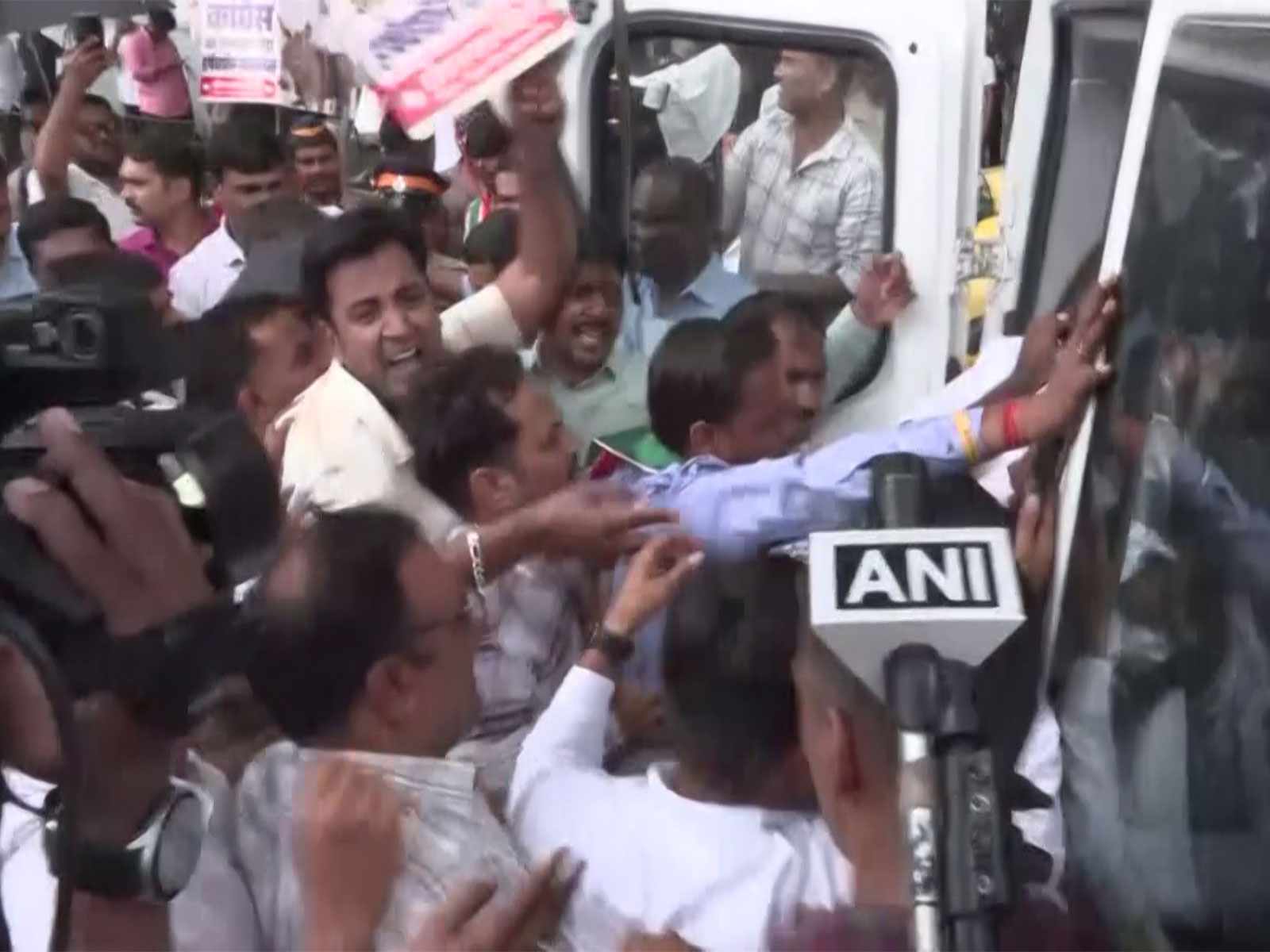 NCP protest against Maharashtra Congress State President Harshvardhan Sapkal near the Congress headquarters, Tilak Bhavan (Photo/ANI)