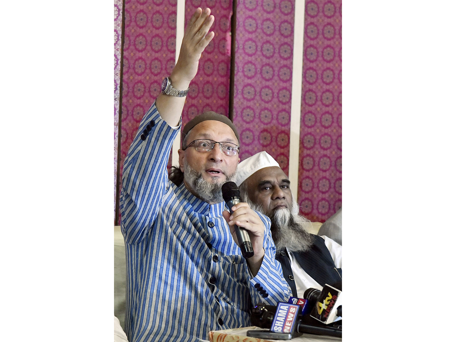 All India Majlis-e-Ittehadul Muslimeen (AIMIM) chief Asaduddin Owaisi (File Photo/ANI) All India Majlis-e-Ittehadul Muslimeen (AIMIM) chief Asaduddin Owaisi (File Photo/ANI)