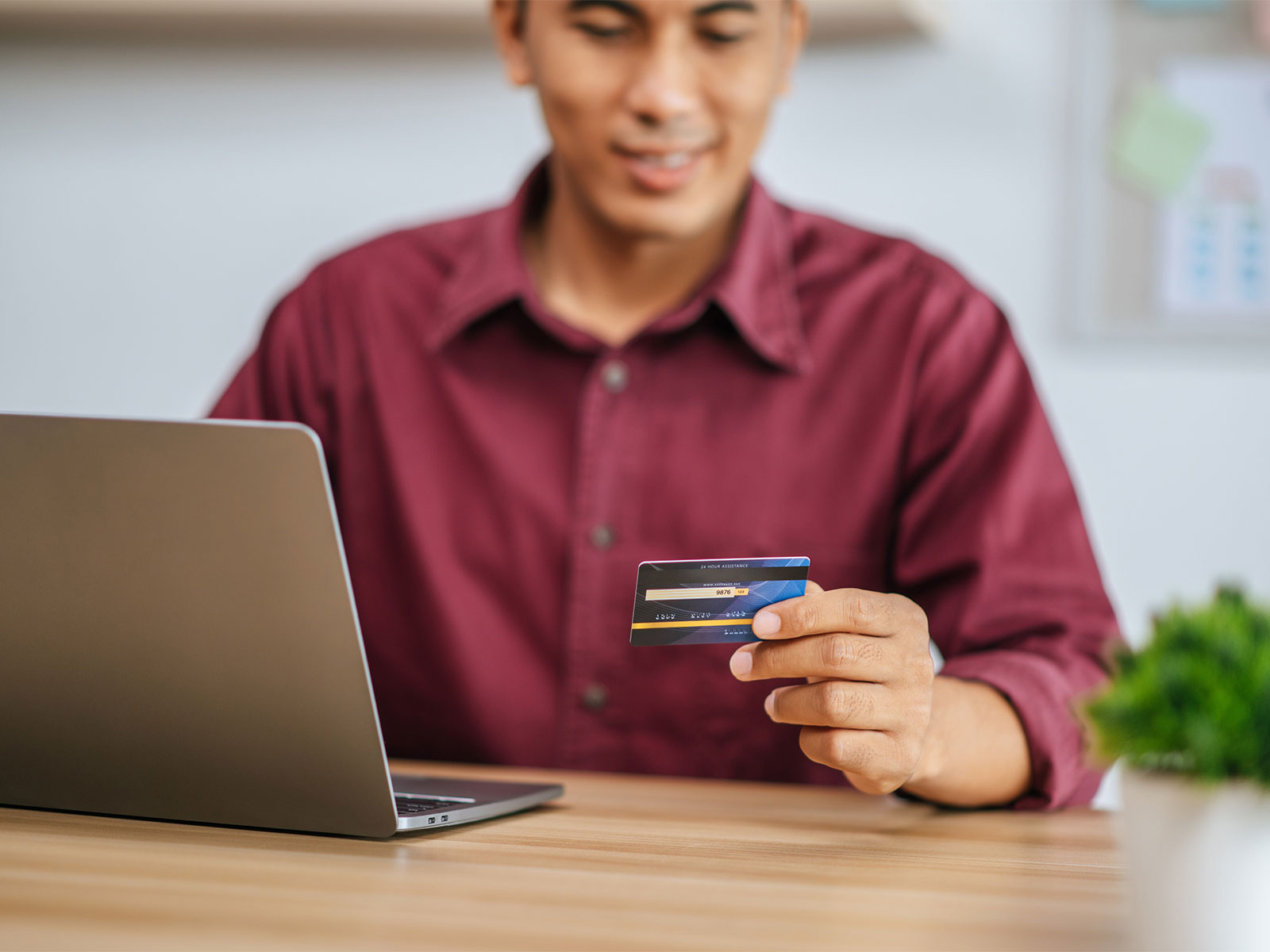 Benefits of Choosing a Credit Card Against Fixed Deposit