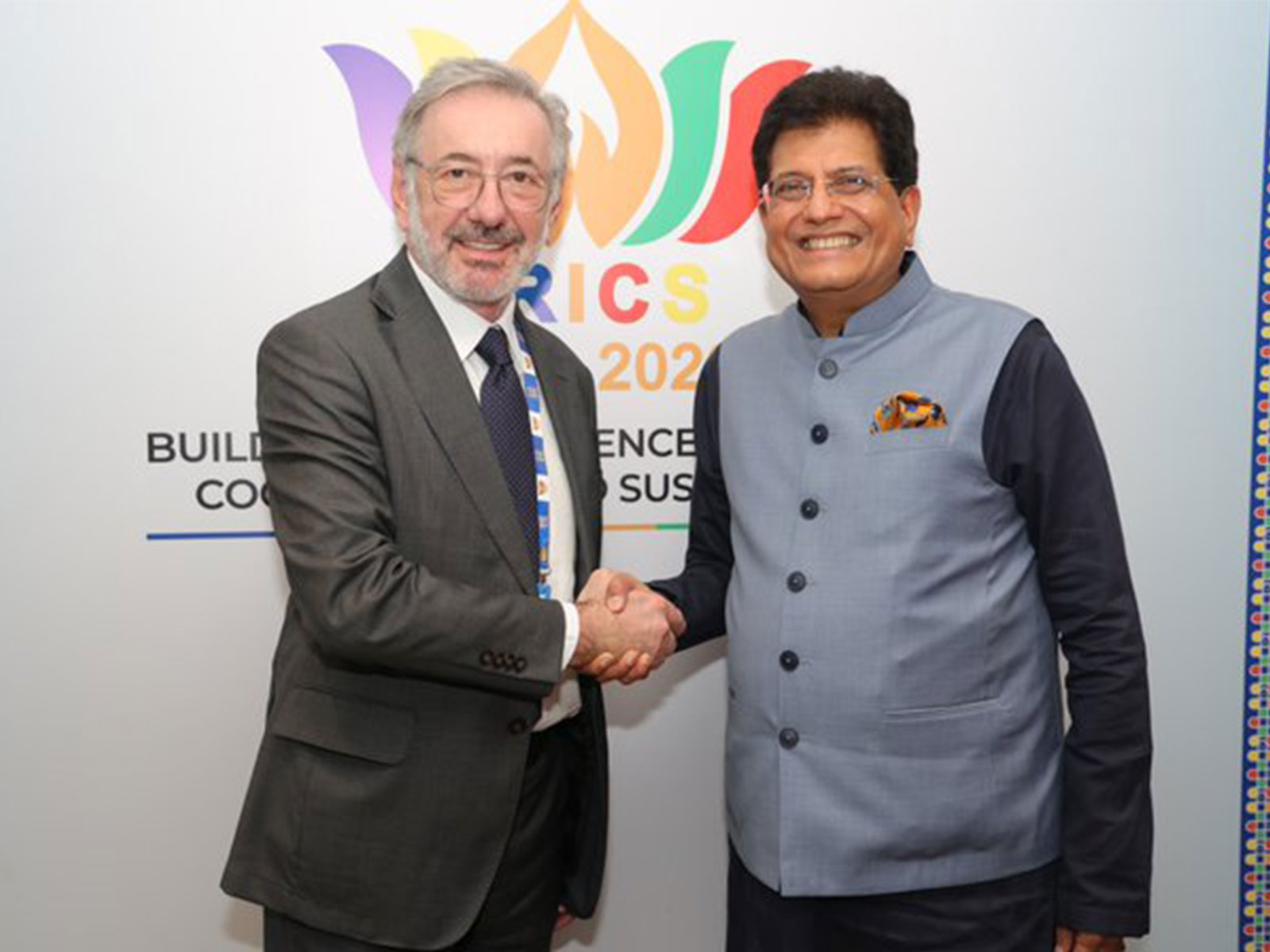 Union Minister Piyush Goyal with Brazil Minister Márcio Fernando Elias Rosa (Photo/X/@PiyushGoyal)
