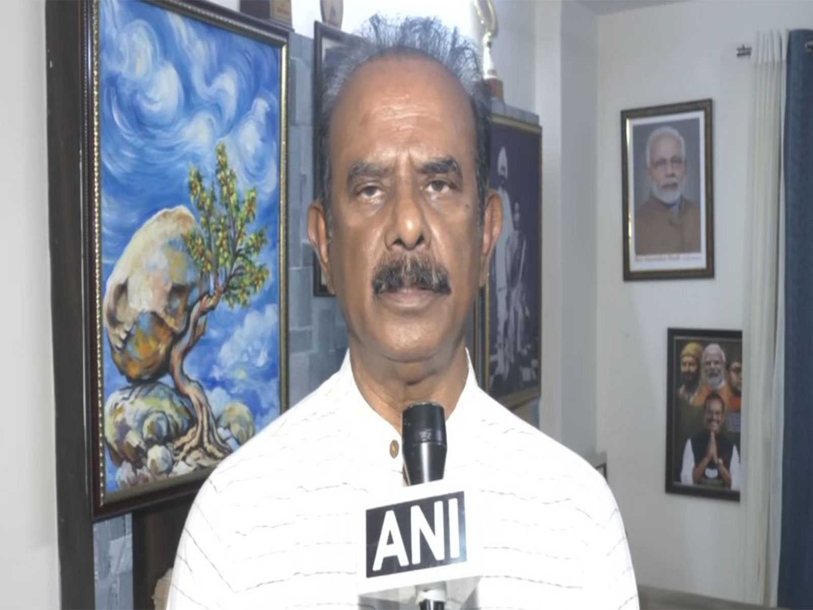 BJP leader Boora Narsaiah Goud (Photo/ANI) BJP leader Boora Narsaiah Goud (Photo/ANI)