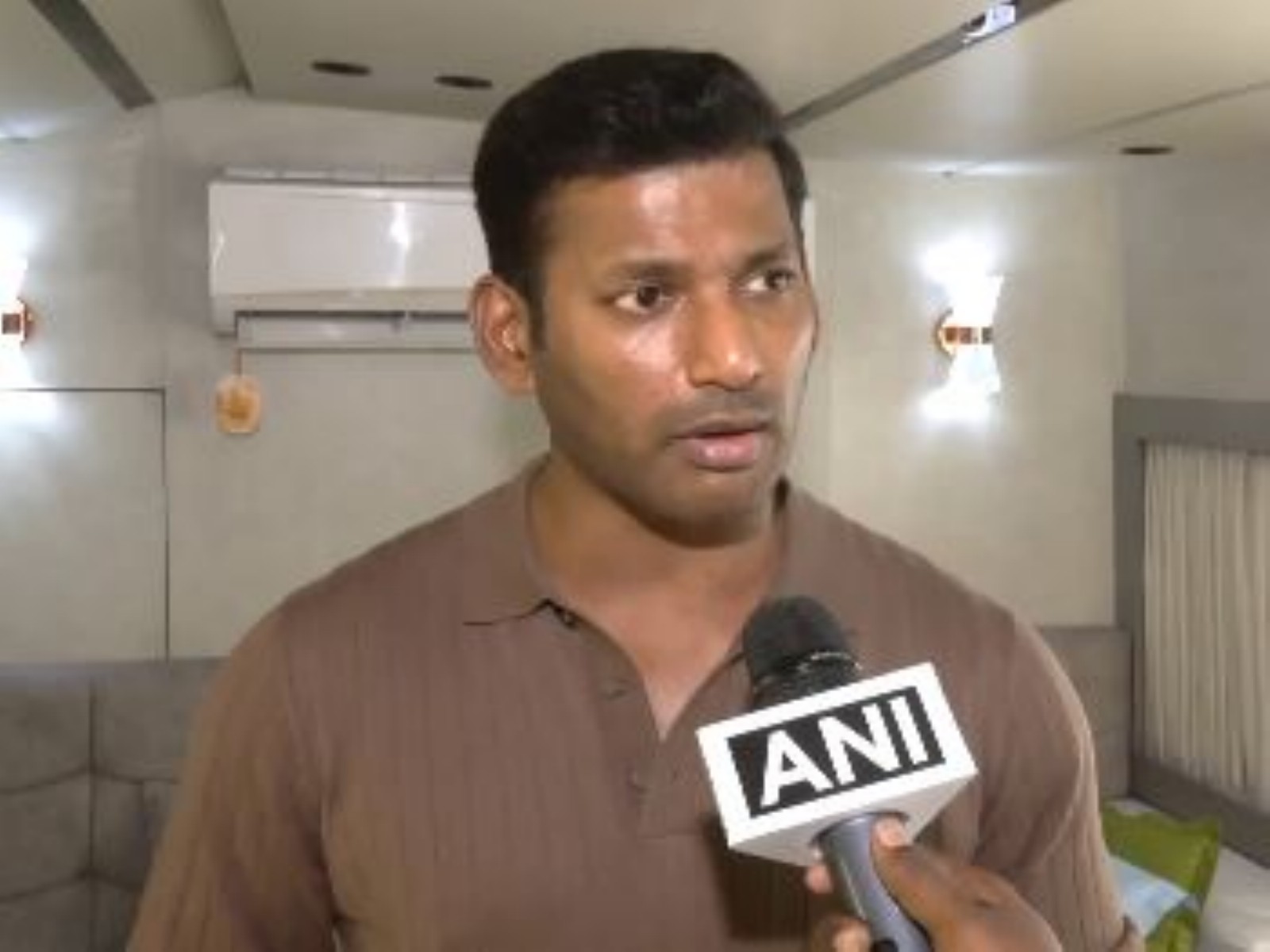 “Wish it were the same treatment with everyone…”: Actor Vishal on Udhayanidhi Stalin’s brief detention