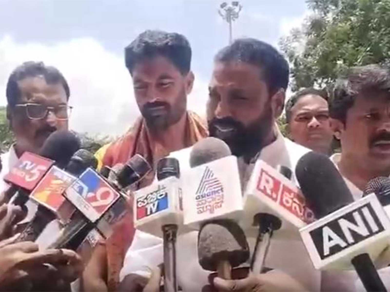 BJP Leader B Sriramulu (Photo/ANI)