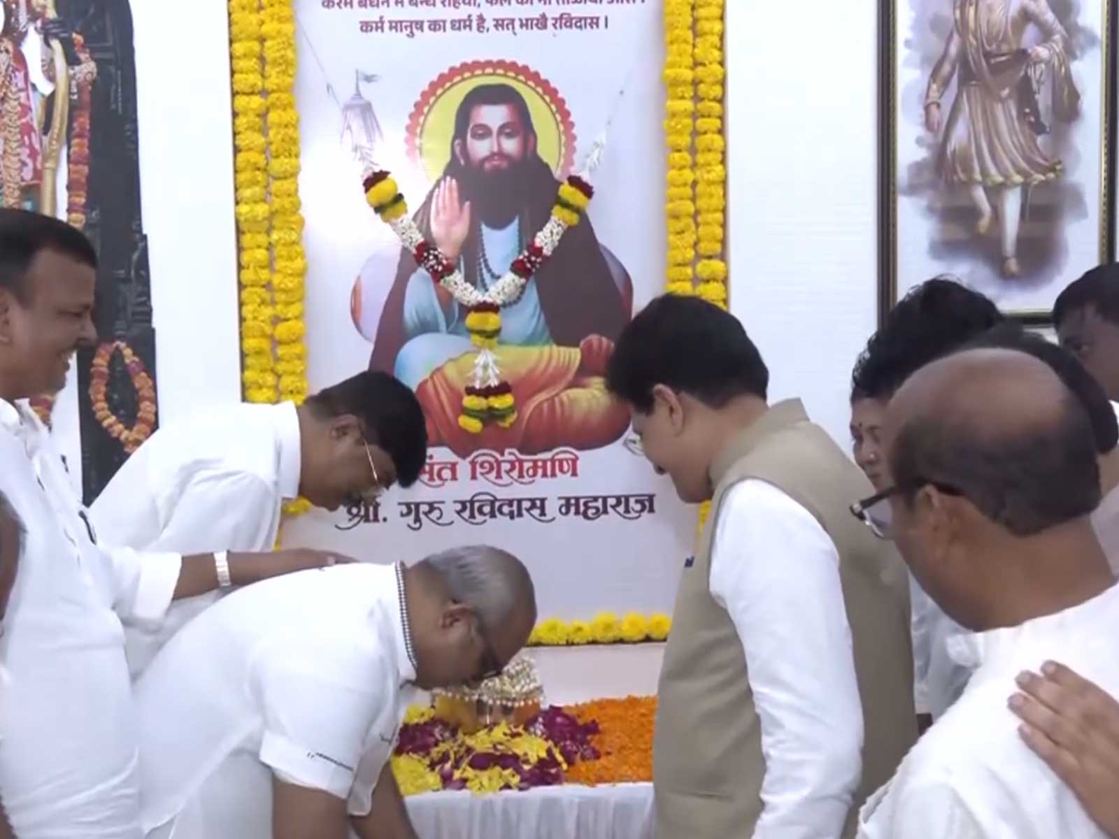 Union Minister Piyush Goyal attends Guru Ravidas 650th birth anniversary event (Photo/ANI) Union Minister Piyush Goyal attends Guru Ravidas 650th birth anniversary event (Photo/ANI)