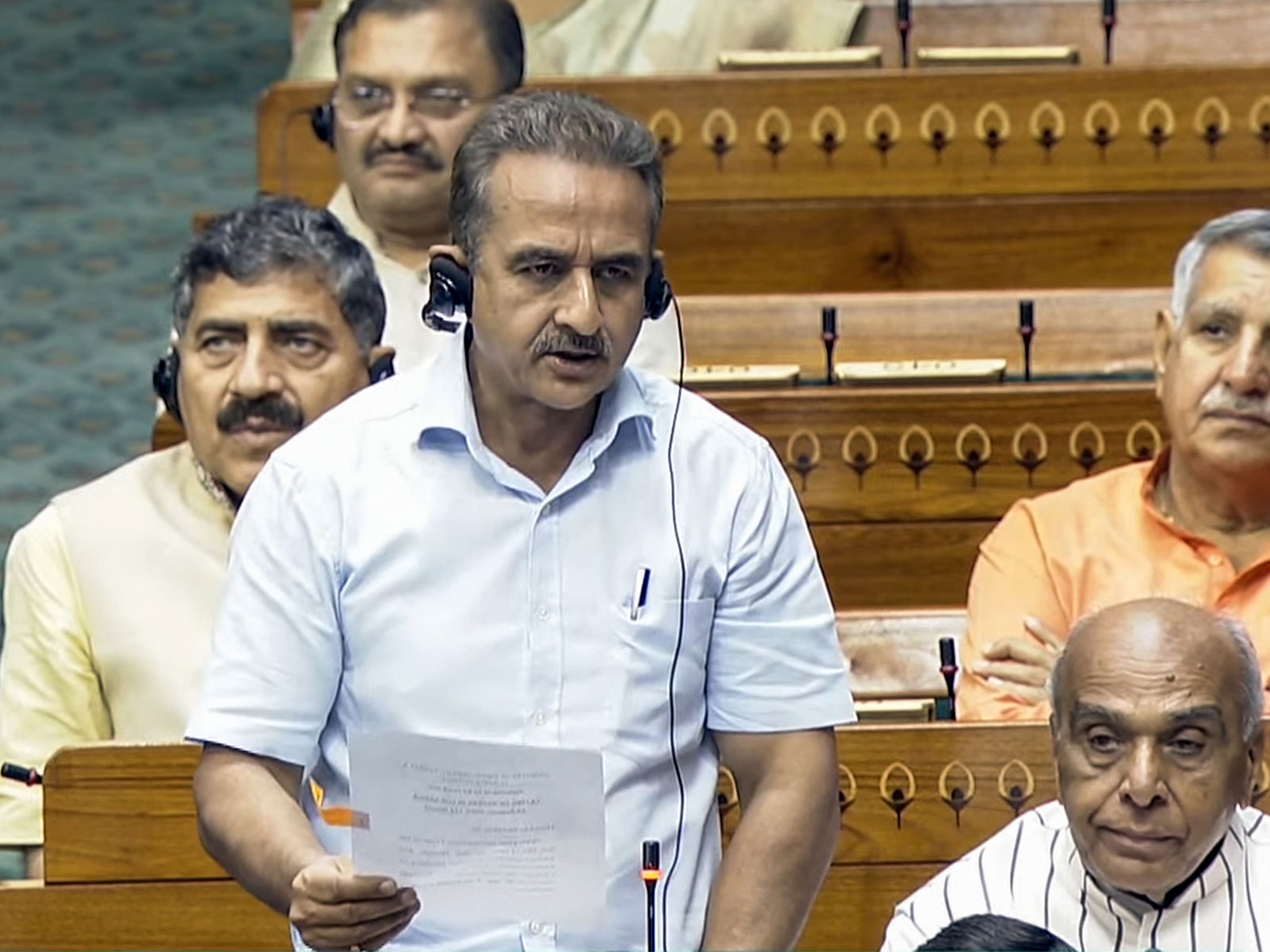 MoS Kirti Vardhan Singh (Photo/ANI)