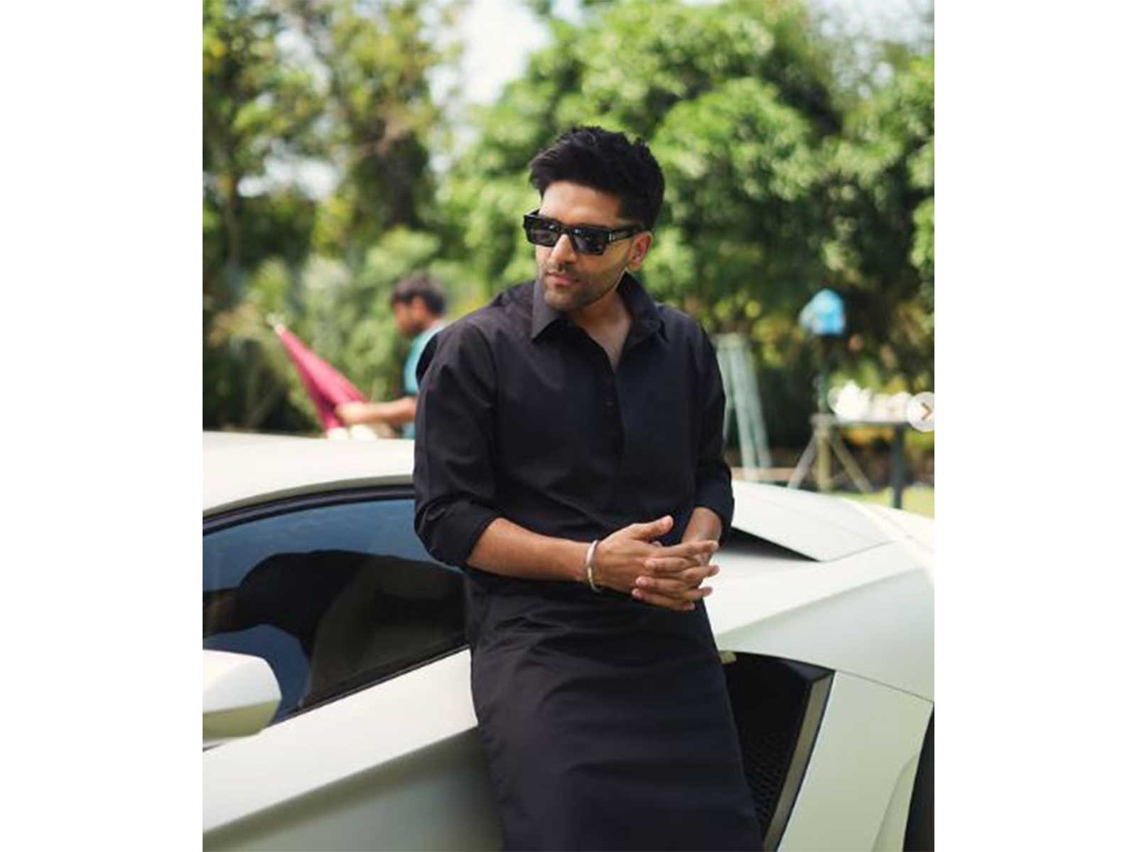 Guru Randhawa (Photo/instagram/@gururandhawa) Guru Randhawa (Photo/instagram/@gururandhawa)