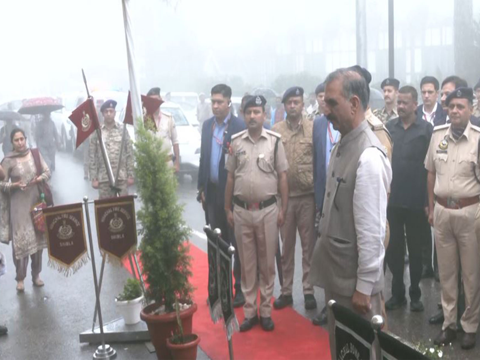 Himachal CM Sukhvinder Singh Sukhu flags off 46 firefighting vehicles (Photo/ANI) Himachal CM Sukhvinder Singh Sukhu flags off 46 firefighting vehicles (Photo/ANI)