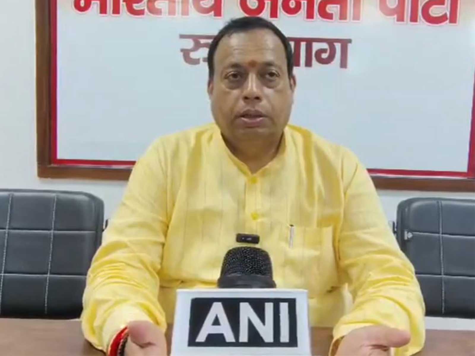 Badrinath-Kedarnath Temple Committee Chairman Hemant Diwedi (Photo/ANI) Badrinath-Kedarnath Temple Committee Chairman Hemant Diwedi (Photo/ANI)