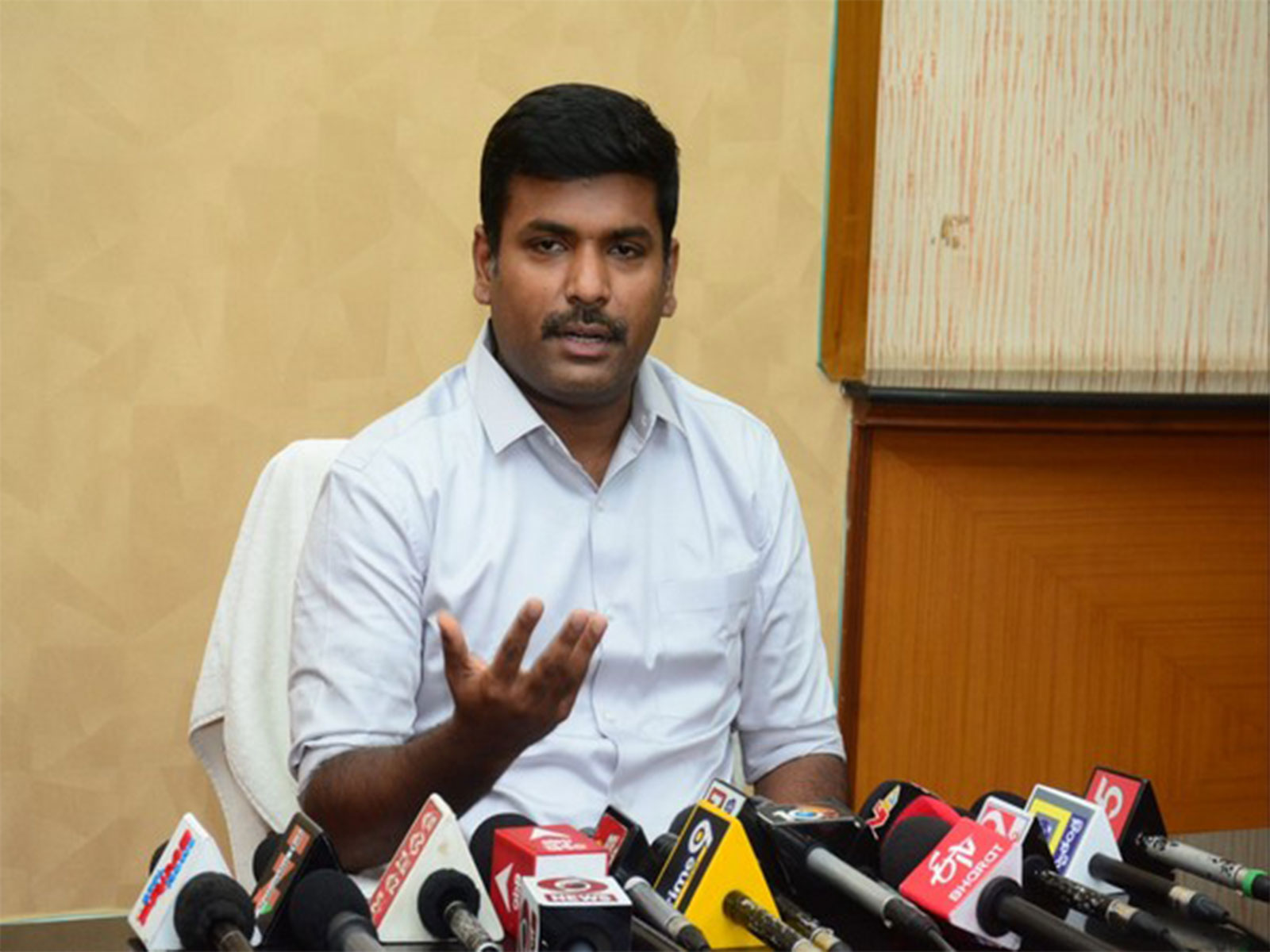 YSRCP to raise Panchadarla mining issue in Parliament