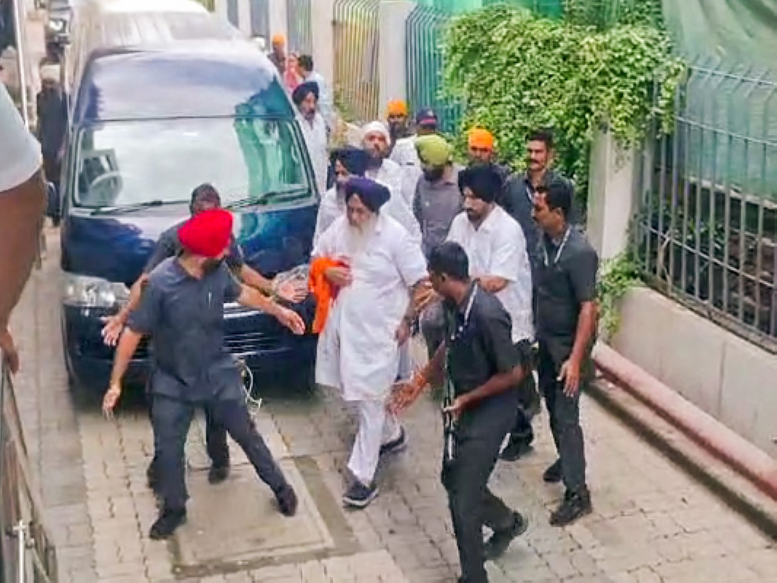 SAD chief Sukhbir Singh Badal being rushed to hospital in Nanded, Maharashtra (Photo/ANI) SAD chief Sukhbir Singh Badal being rushed to hospital in Nanded, Maharashtra (Photo/ANI)