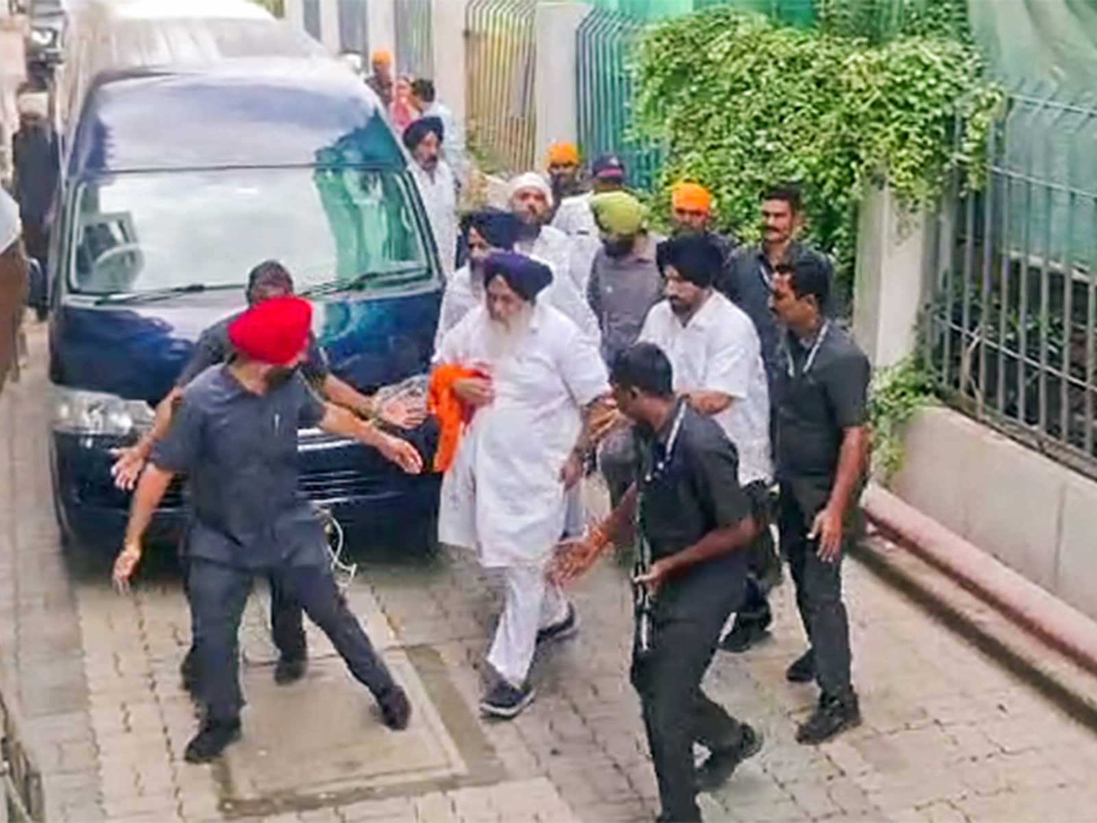 SAD chief Sukhbir Singh Badal being taken to hospital in Nanded, Maharashtra (Photo/ANI)