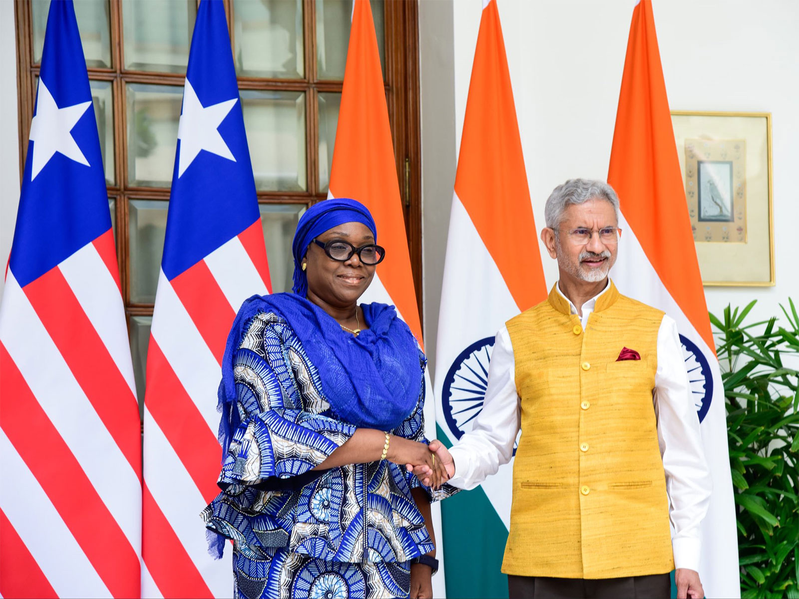 EAM S Jaishankar with Liberian Foreign Minister Sara Beysolow Nyanti (Photo/@DrSJaishankar)