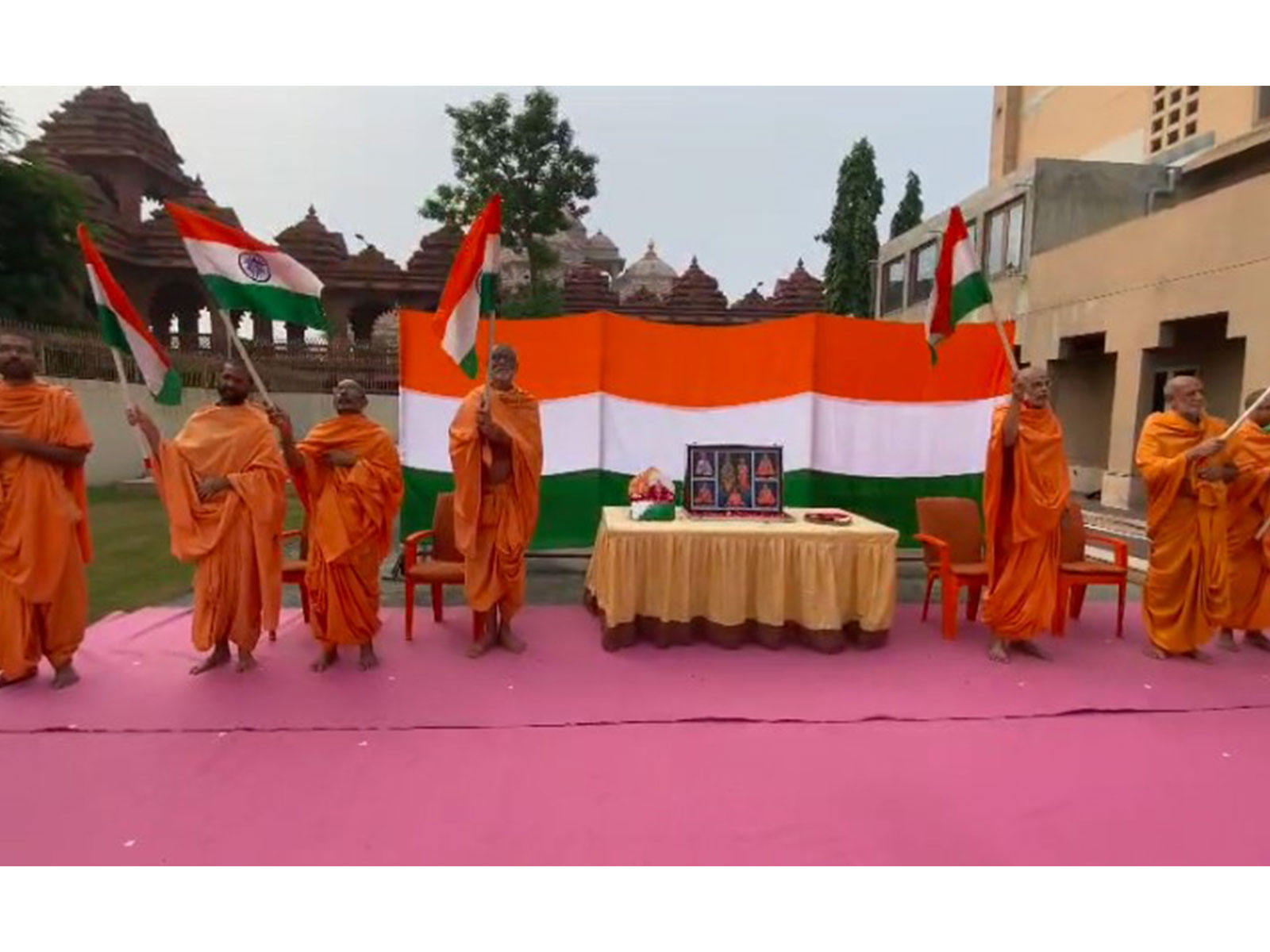 Saints waving the Tricolour (Photo: ANI)