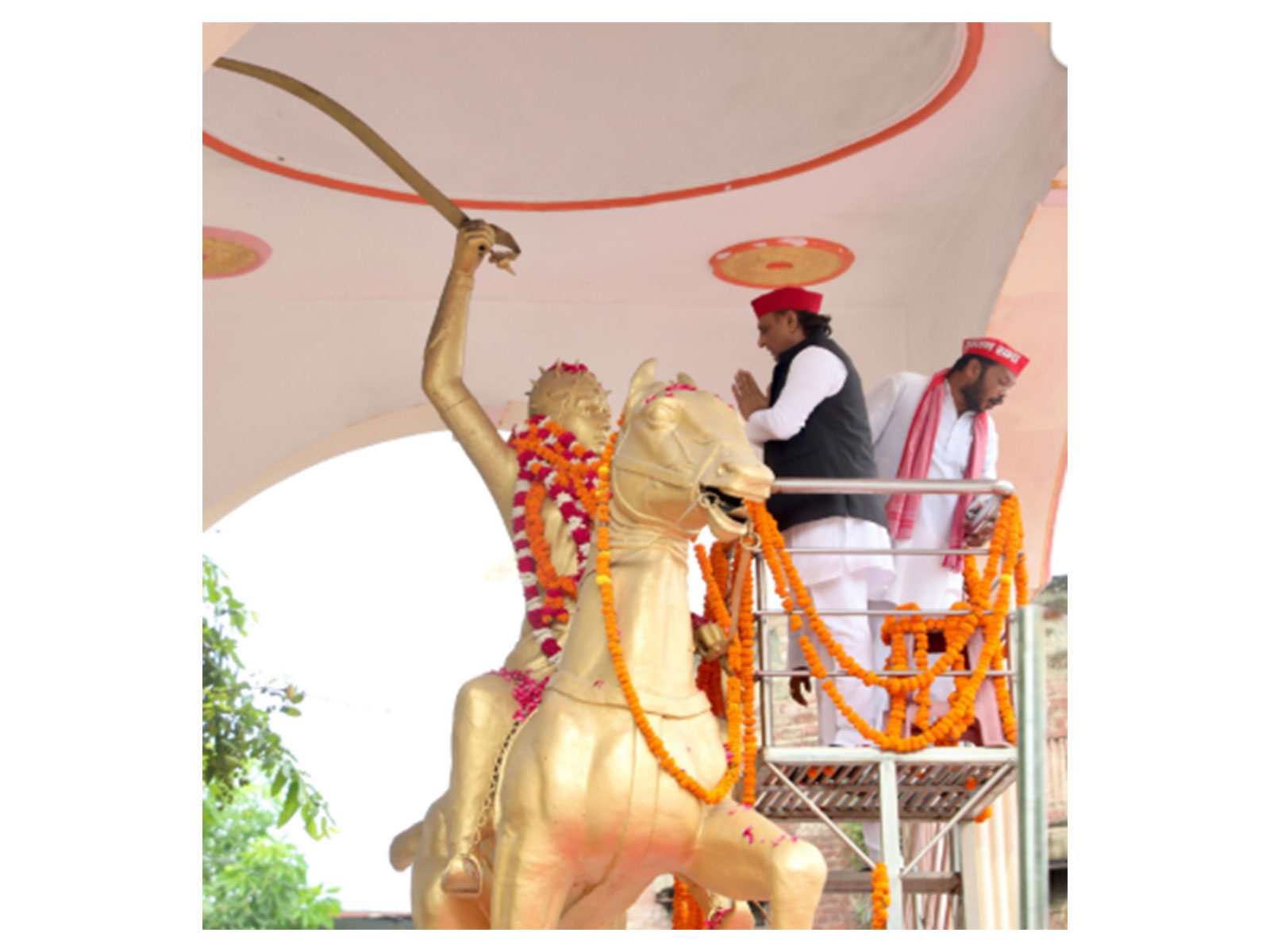 SP chief Akhilesh Yadav (Photo/@yadavakhilesh)
