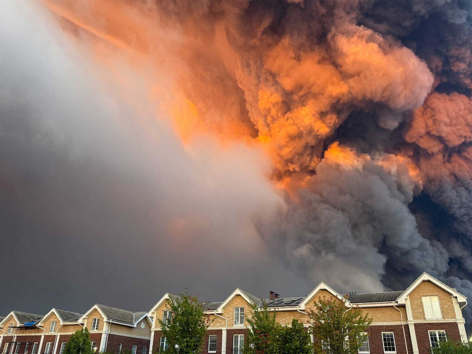 Smoke billows from the burning Wildberries warehouses following a Ukrainian drone attack (Photo/Reuters) Smoke billows from the burning Wildberries warehouses following a Ukrainian drone attack (Photo/Reuters)