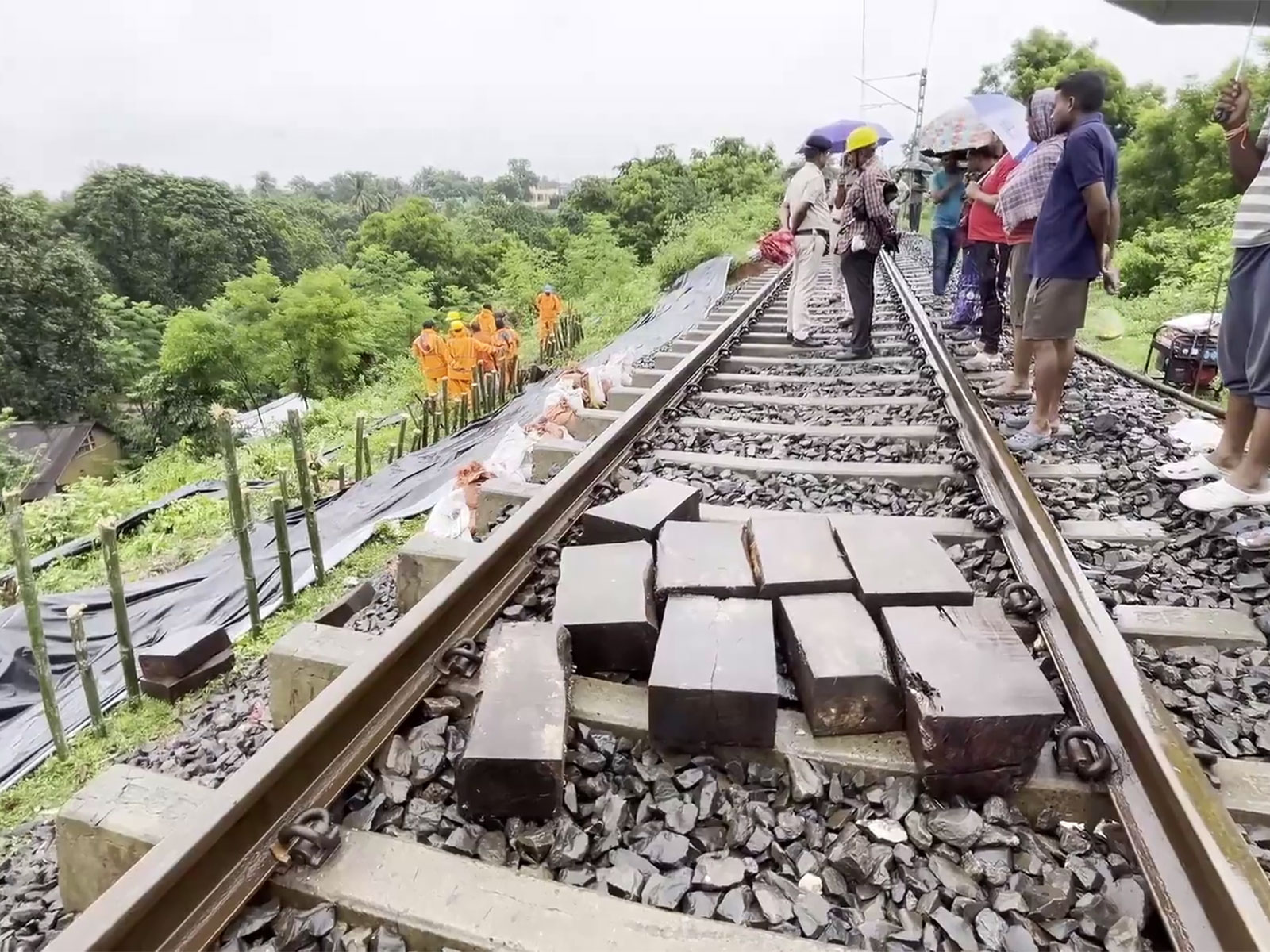 Heavy rain damages railway track in Odisha's Baripada (Photo/ANI) Heavy rain damages railway track in Odisha's Baripada (Photo/ANI)
