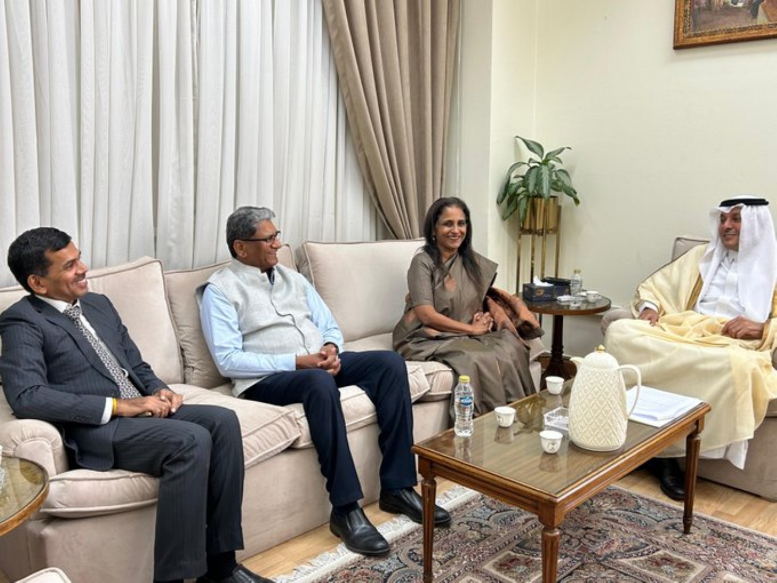 Secretary (CPV and OIA) Sripriya Ranganathan meets Assistant Secretary-General of the League of Arab States Amb Khalid Manzalawi in Cairo. (Photo: X/@indembcairo) Secretary (CPV and OIA) Sripriya Ranganathan meets Assistant Secretary-General of the League of Arab States Amb Khalid Manzalawi in Cairo. (Photo: X/@indembcairo)