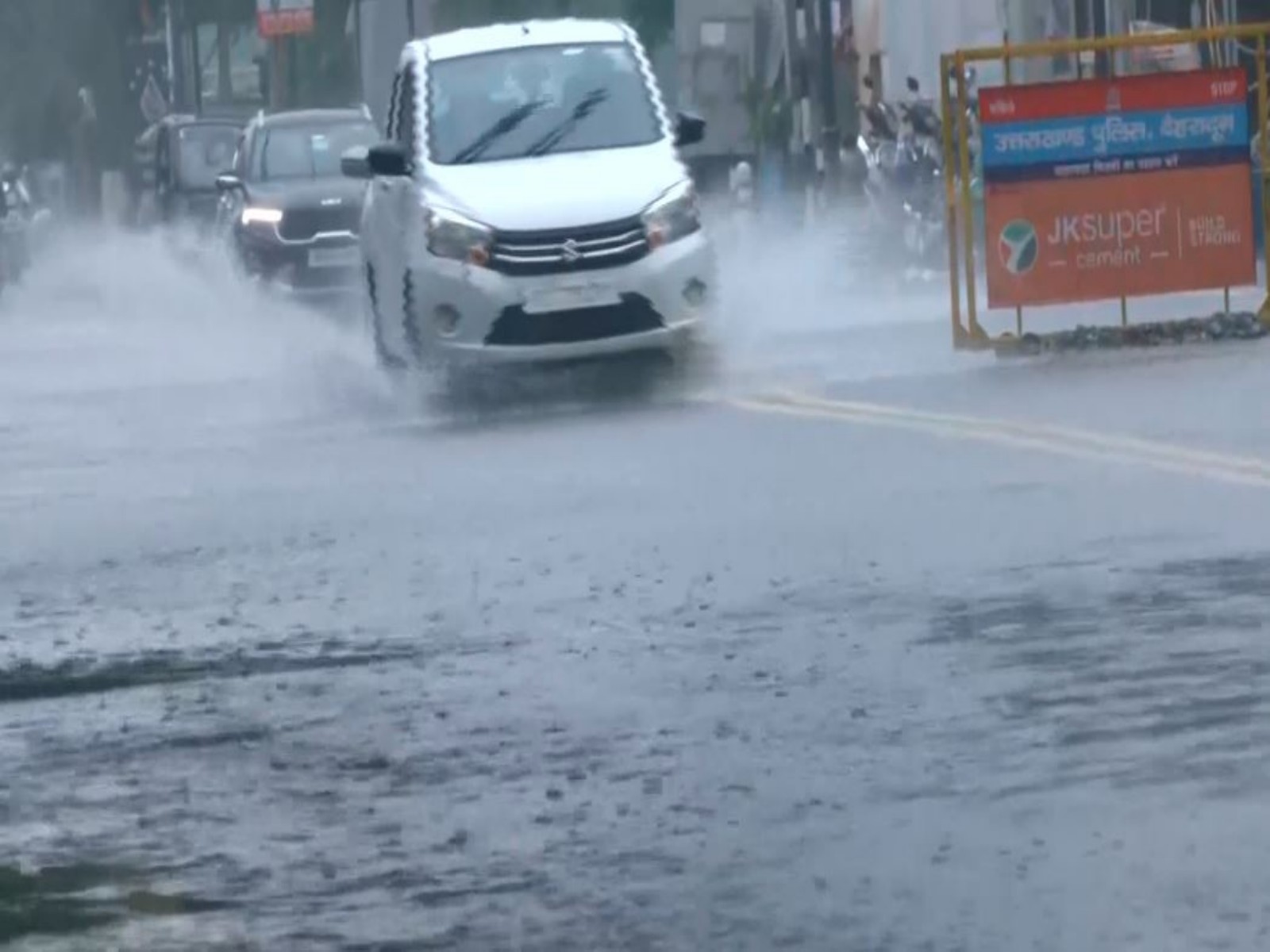 Heavy rainfall continued to lash Dehradun on Tuesday (Photo/ ANI)