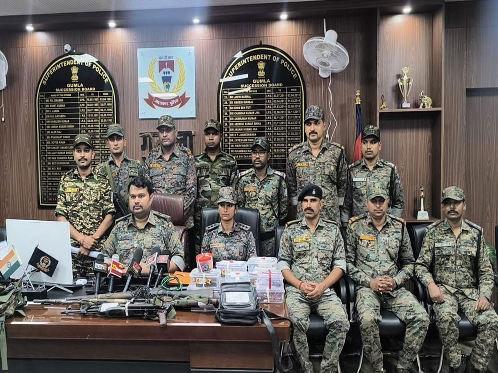 Gumla Police arrest 4 key JJMP operatives (Photo/Jharkhand PHQ) Gumla Police arrest 4 key JJMP operatives (Photo/Jharkhand PHQ)