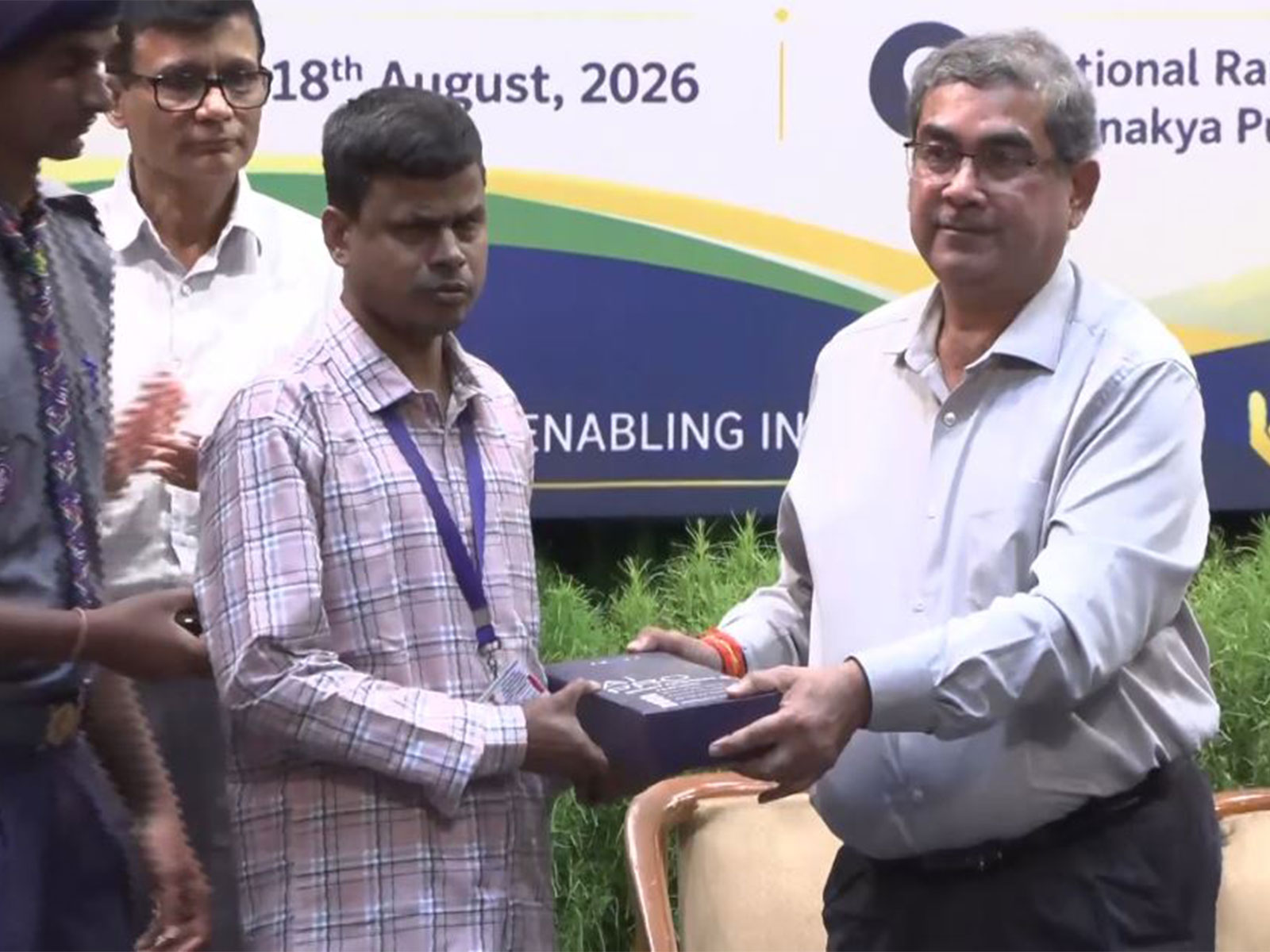 Jyoti AI Smart Glasses presented to visually impaired employees in Northern railways (Photo/ANI) Jyoti AI Smart Glasses presented to visually impaired employees in Northern railways (Photo/ANI)
