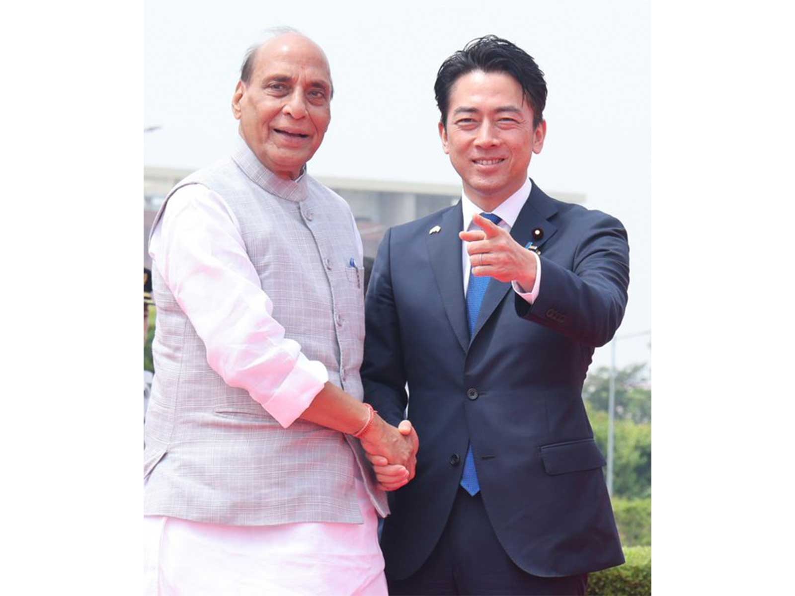 Defence Minister Rajnath Singh shakes hands with his Japanese counterpart Shinjiro Koizumi. (Photo: X/@rajnathsingh) Defence Minister Rajnath Singh shakes hands with his Japanese counterpart Shinjiro Koizumi. (Photo: X/@rajnathsingh)
