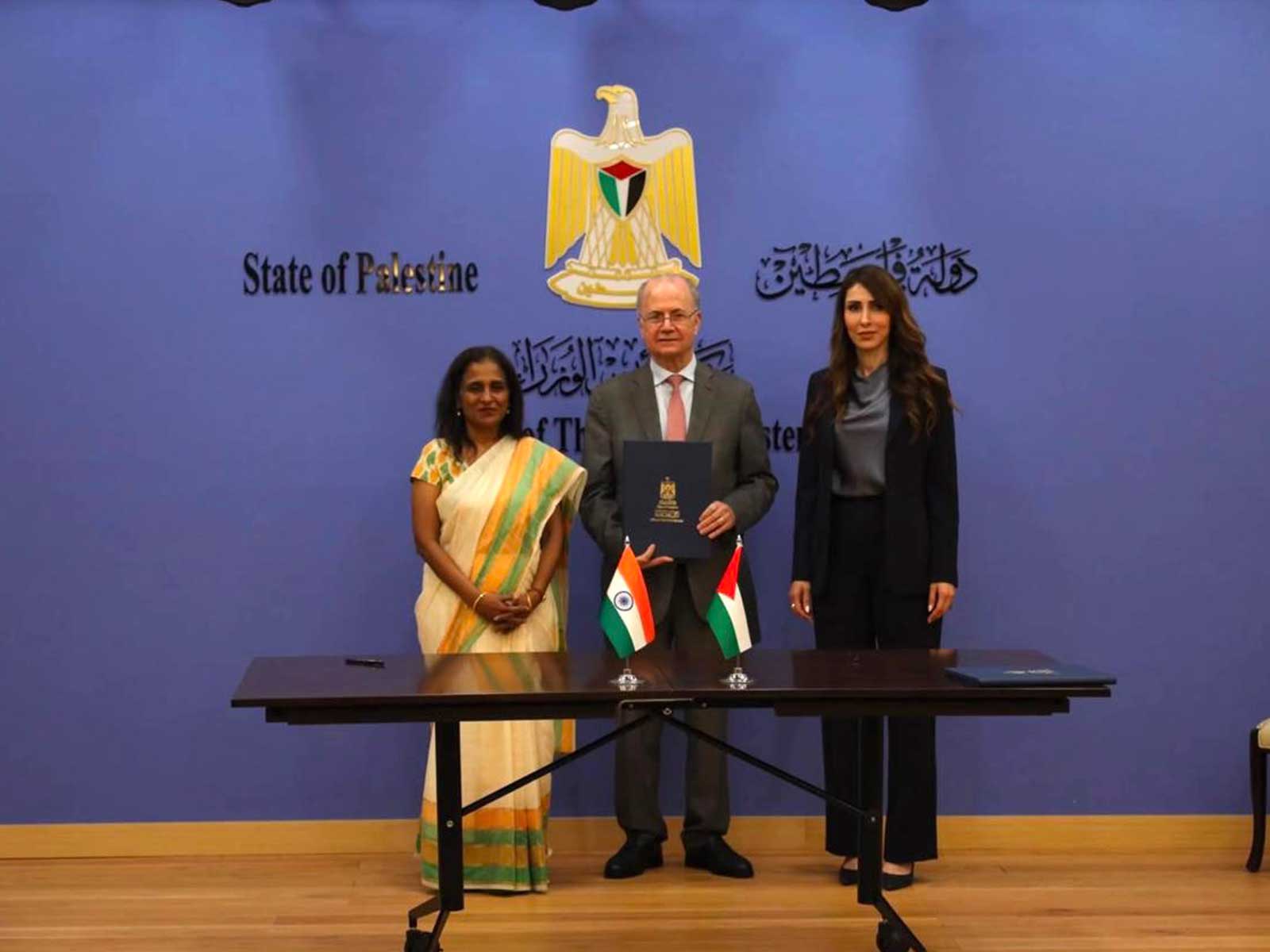 MEA Secretary (CPV & OIA) Sripriya Ranganathan with Palestinian Prime Minister Mohammad Mustafa and Labour Minister Enas Dahadha Attari (Photo/X/@SecretaryCPVOIA) MEA Secretary (CPV & OIA) Sripriya Ranganathan with Palestinian Prime Minister Mohammad Mustafa and Labour Minister Enas Dahadha Attari (Photo/X/@SecretaryCPVOIA)
