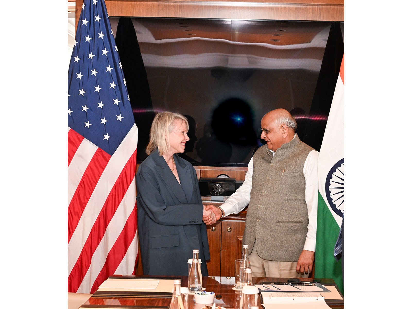 Gujarat Chief Minister Bhupendra Patel with Samara Cohen, Senior Managing Director and Global Head of Development at BlackRock (Photo/X/@CMOGuj) Gujarat Chief Minister Bhupendra Patel with Samara Cohen, Senior Managing Director and Global Head of Development at BlackRock (Photo/X/@CMOGuj)