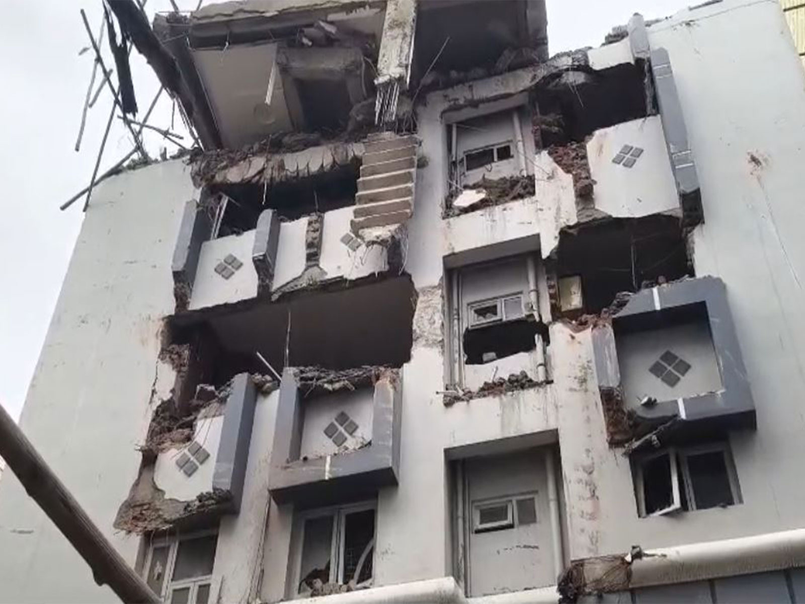 Seven-storey building collapses in Hyderabad’s Madhapur (Photo/ANI) Seven-storey building collapses in Hyderabad’s Madhapur (Photo/ANI)