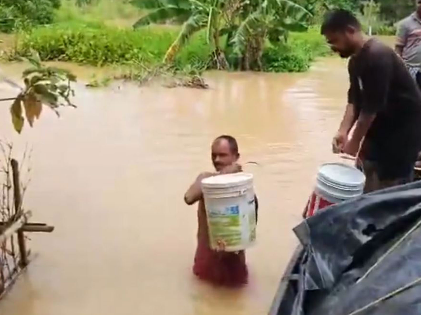 The flood situation in Kendrapara district remains grim (Photo/ ANI) The flood situation in Kendrapara district remains grim (Photo/ ANI)