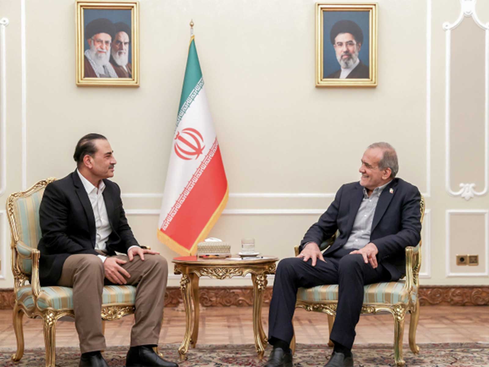Iranian President Masoud Pezeshkian meets Pakistan Army Chief Asim Munir (Photo/president.ir/Official website of Iranian President) Iranian President Masoud Pezeshkian meets Pakistan Army Chief Asim Munir (Photo/president.ir/Official website of Iranian President)