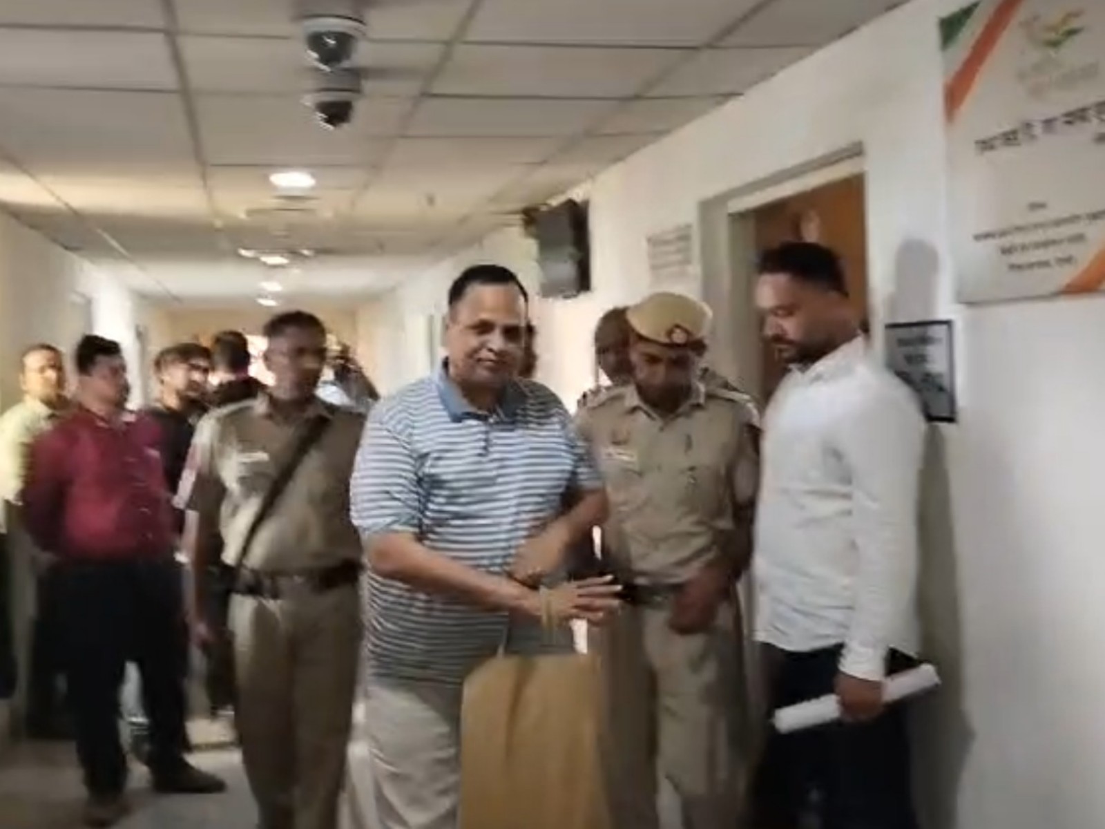 Former Delhi Minister Satyendar Jain in Rouse Avenue Court (Photo/ANI) Former Delhi Minister Satyendar Jain in Rouse Avenue Court (Photo/ANI)