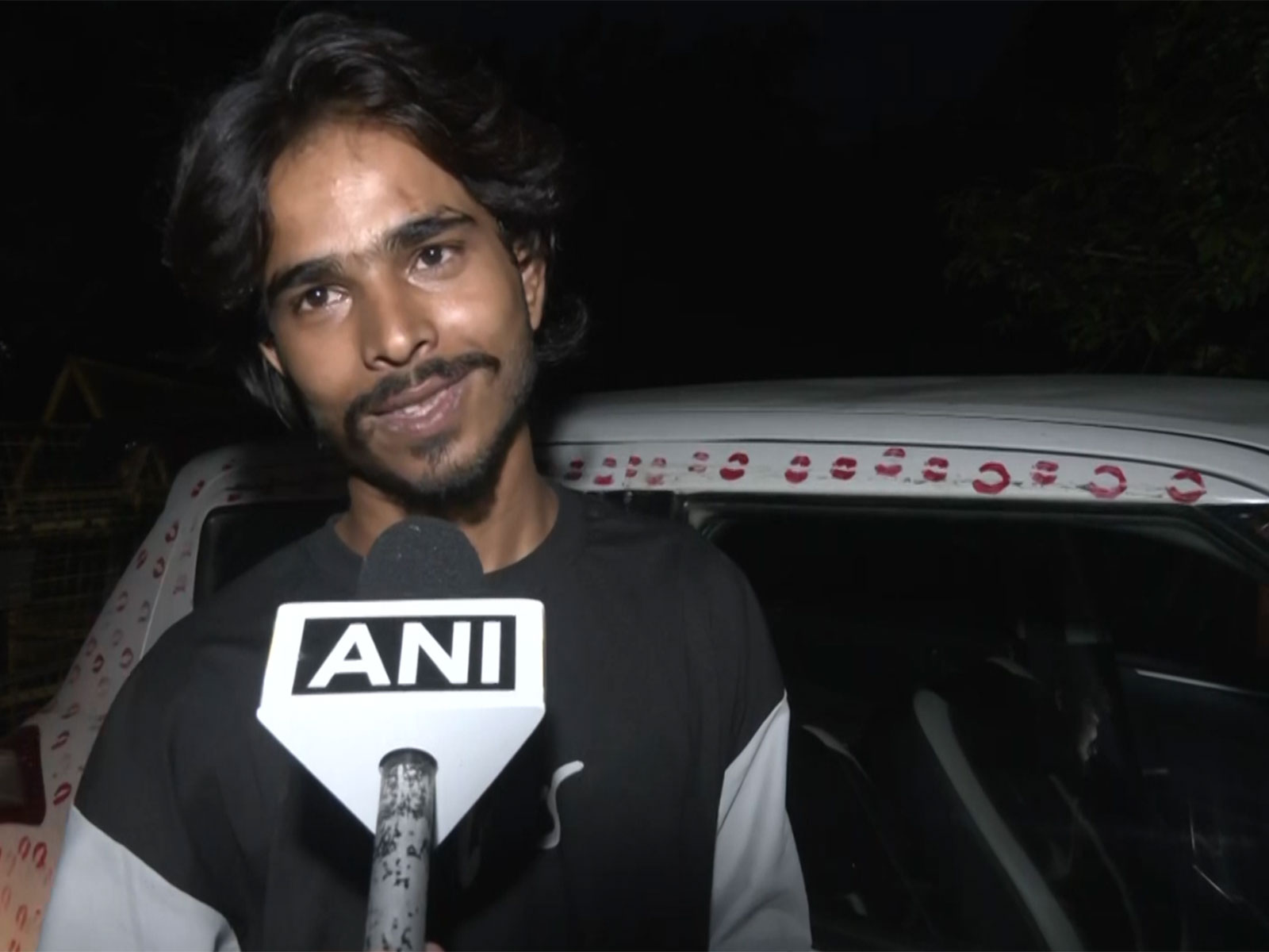 Viral kissing car owner (Image source: ANI)