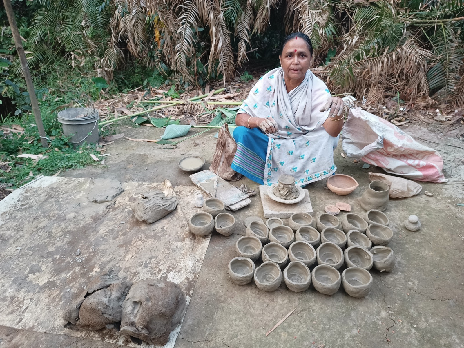 Clay revives pottery livelihoods in Assam village (Photo/ANI) Clay revives pottery livelihoods in Assam village (Photo/ANI)
