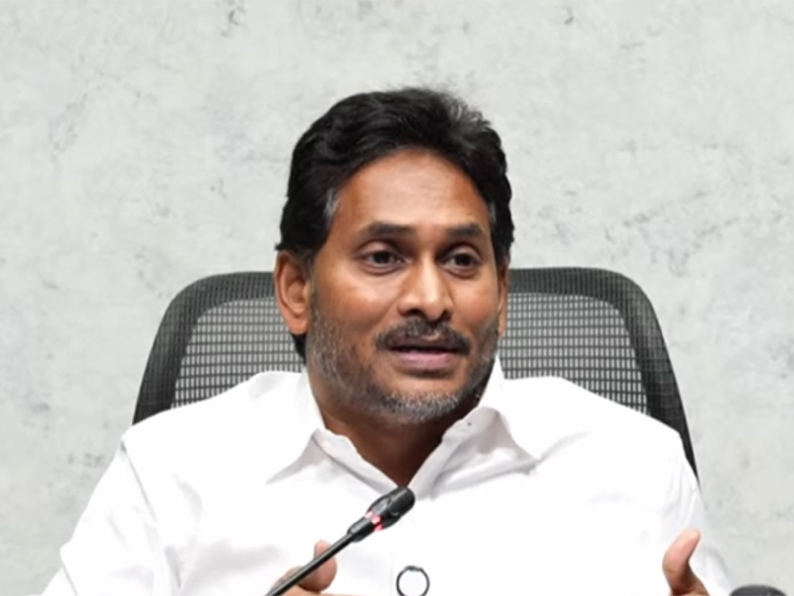 YSR Congress Party (YSRCP) chief YS Jagan Mohan Reddy (Photo: YSRCP State office) YSR Congress Party (YSRCP) chief YS Jagan Mohan Reddy (Photo: YSRCP State office)