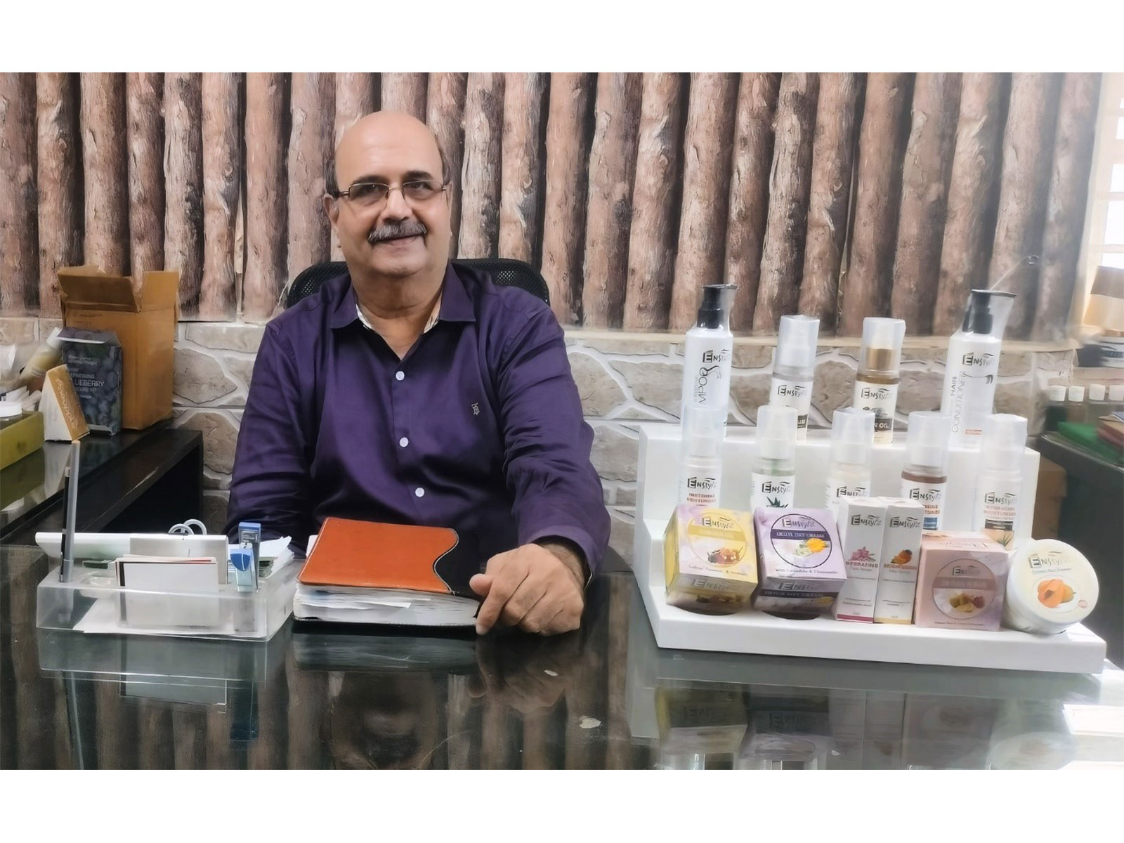 Enstylz Cosmetics Strengthens Its Presence in India's Skincare Market with a New De-Tan Range Enstylz Cosmetics Strengthens Its Presence in India's Skincare Market with a New De-Tan Range