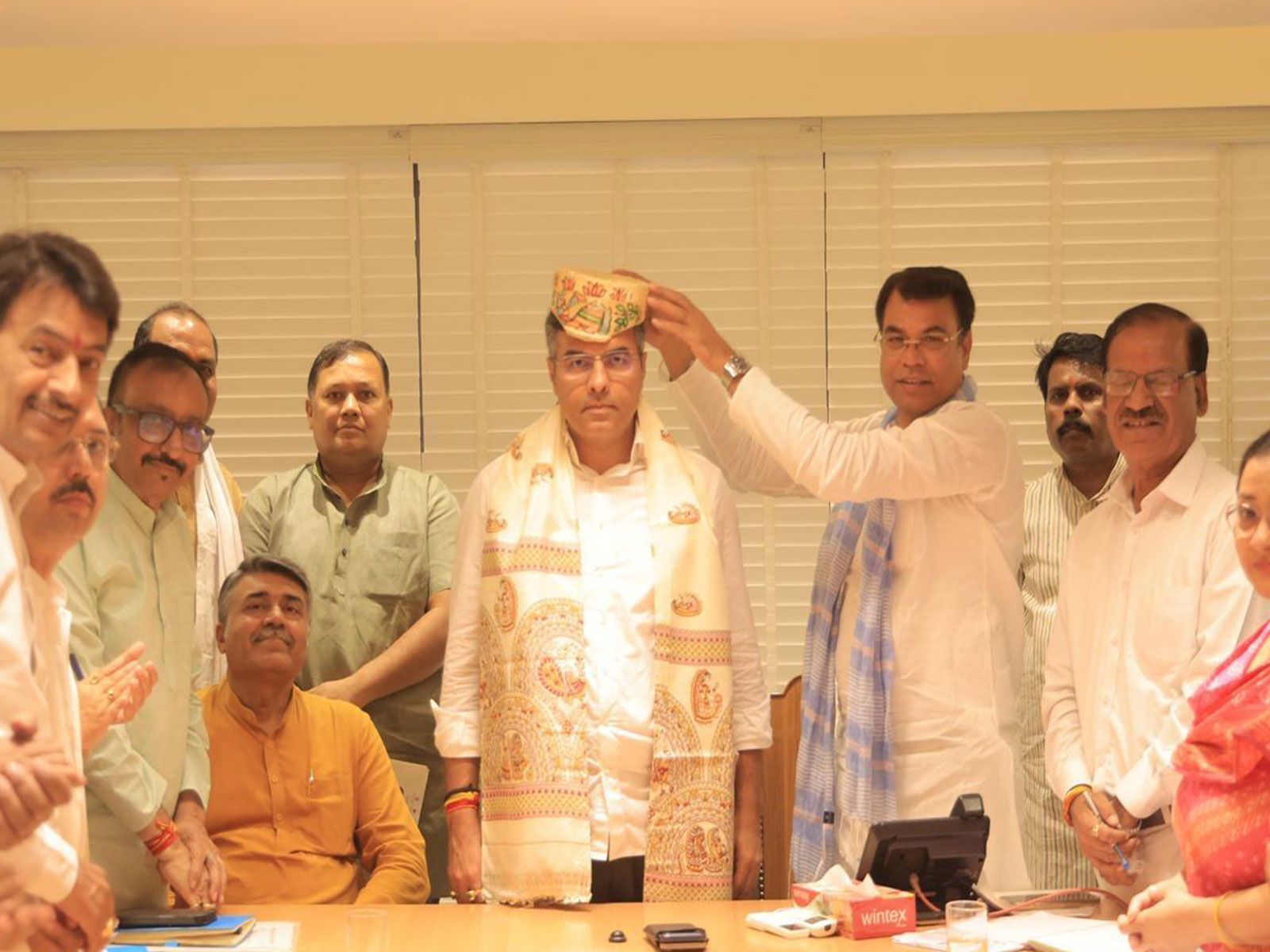 Chhath Puja Committees submit memorandum to Delhi Minister Parvesh Verma (Photo/Release)