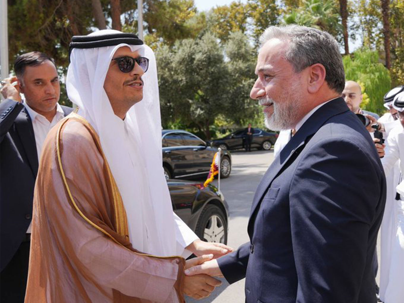 Iranian Foreign Minister Seyed Abbas Araghchi shakes hands with Qatar’s Prime Minister and Foreign Minister Sheikh Mohammed bin Abdulrahman bin Jassim Al Thani. (Photo: X/@araghchi)