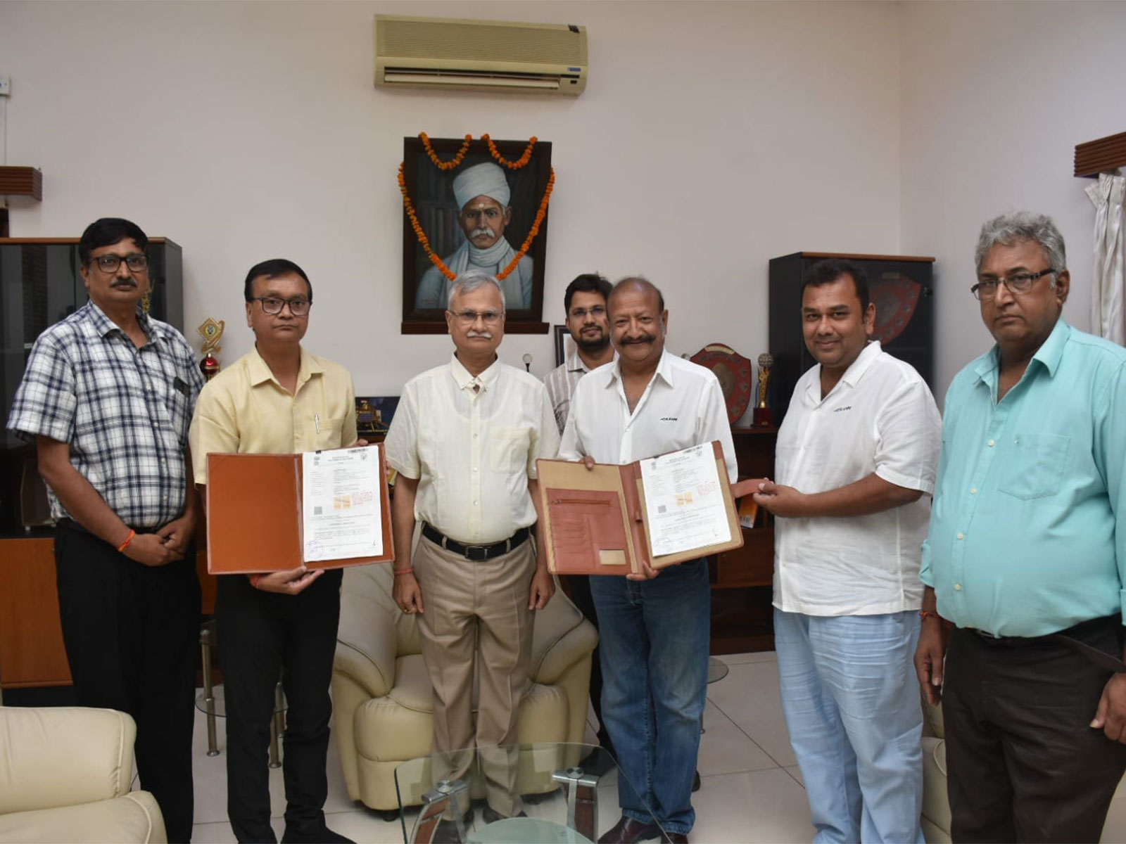 Banaras Hindu University (BHU) signs MoU with Dalmia Group (Photo/PRO BHU)