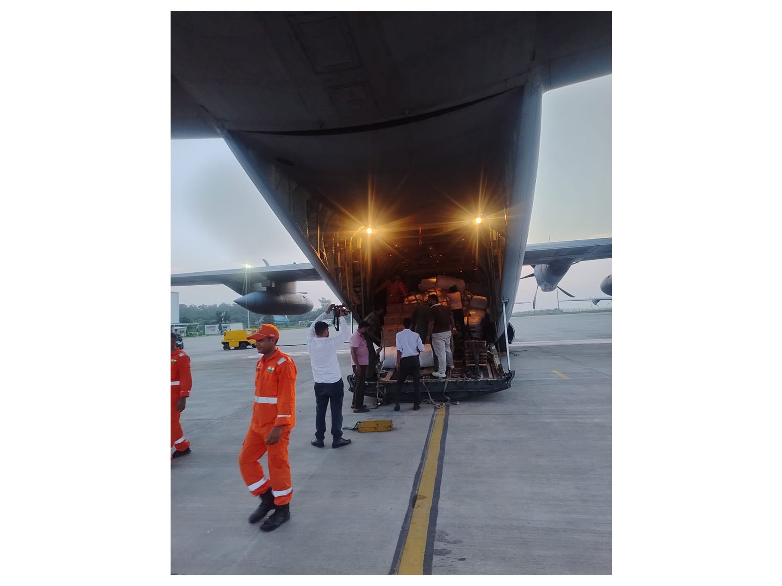 Third 10-tonne Indian aid consignment departs for flood-hit Nepal (Photo/X@DrSJaishankar) Third 10-tonne Indian aid consignment departs for flood-hit Nepal (Photo/X@DrSJaishankar)