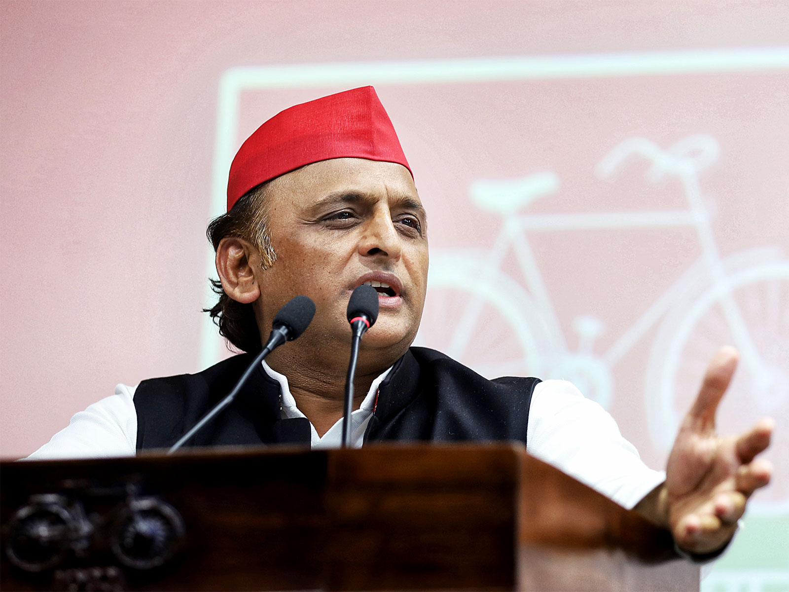Samajwadi Party chief Akhilesh Yadav (File Photo/ANI) Samajwadi Party chief Akhilesh Yadav (File Photo/ANI)