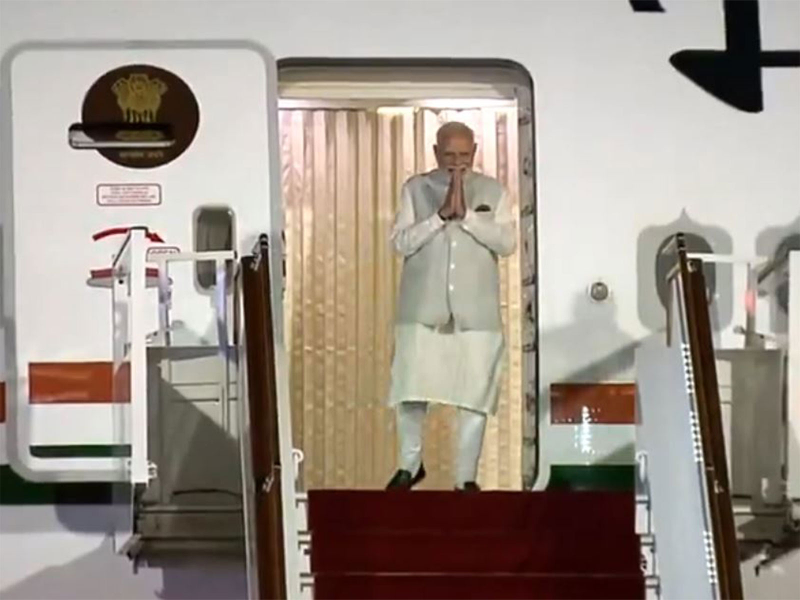 PM Modi arrives in Kyrgyzstan to attend 26th SCO Summit (Photo/DD News) PM Modi arrives in Kyrgyzstan to attend 26th SCO Summit (Photo/DD News)