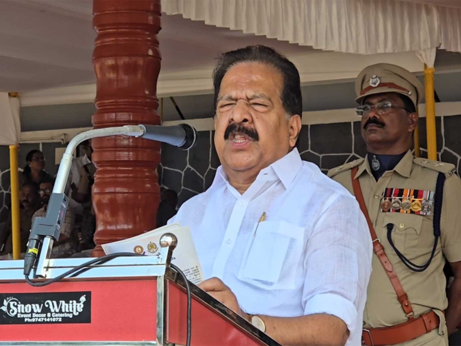 Keralam Home Minister Ramesh Chennithala (Photo/ANI) Keralam Home Minister Ramesh Chennithala (Photo/ANI)