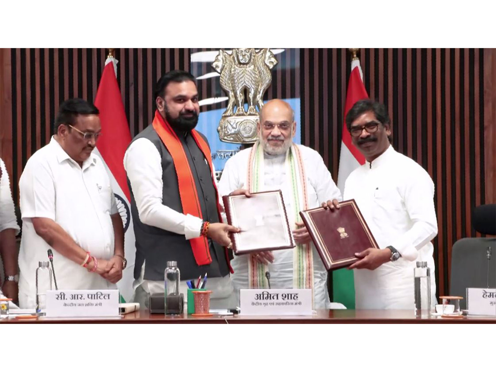 Bihar Chief Minister Samrat Choudhary (L), Union Home Minister Amit Shah (M) and Jharkhand Chief Minister Hemant Soren (R) (Photo/ANI)