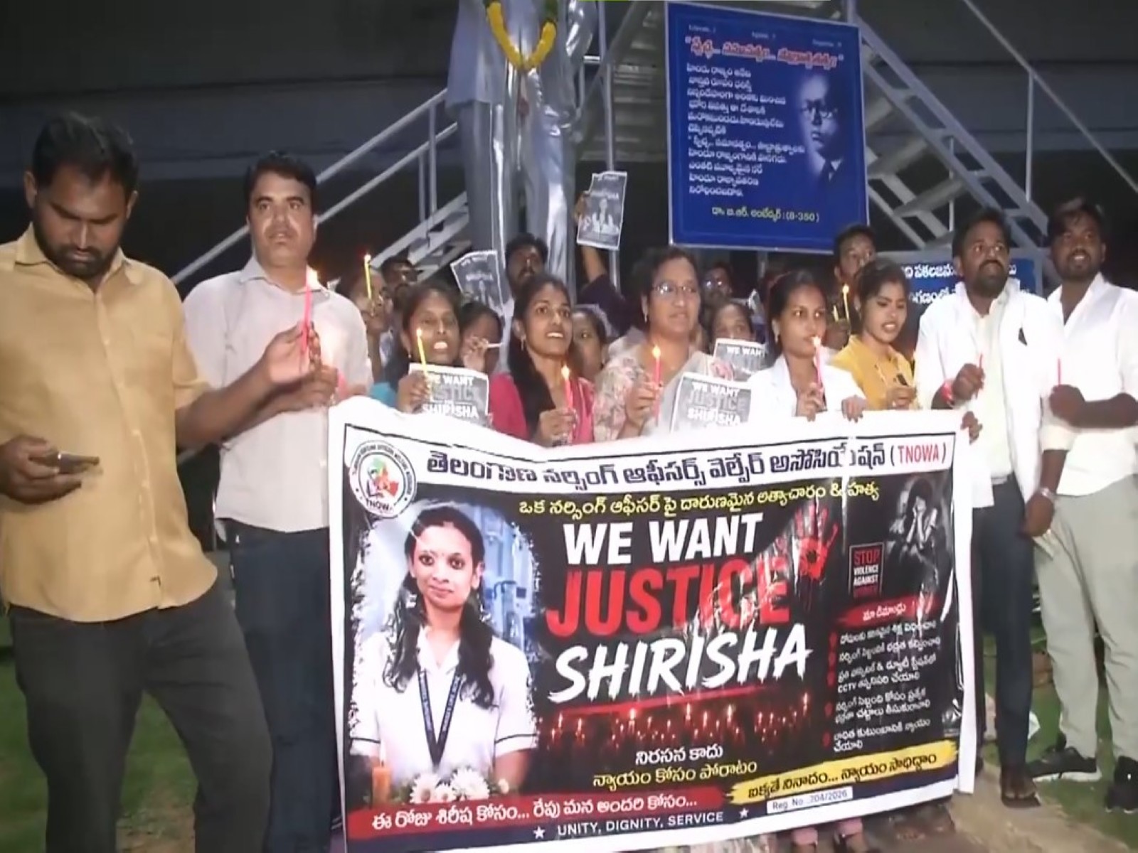 Telangana Nursing Association holds candlelight march for justice for murdered nurse in Rangareddy (Photo:ANI) Telangana Nursing Association holds candlelight march for justice for murdered nurse in Rangareddy (Photo:ANI)